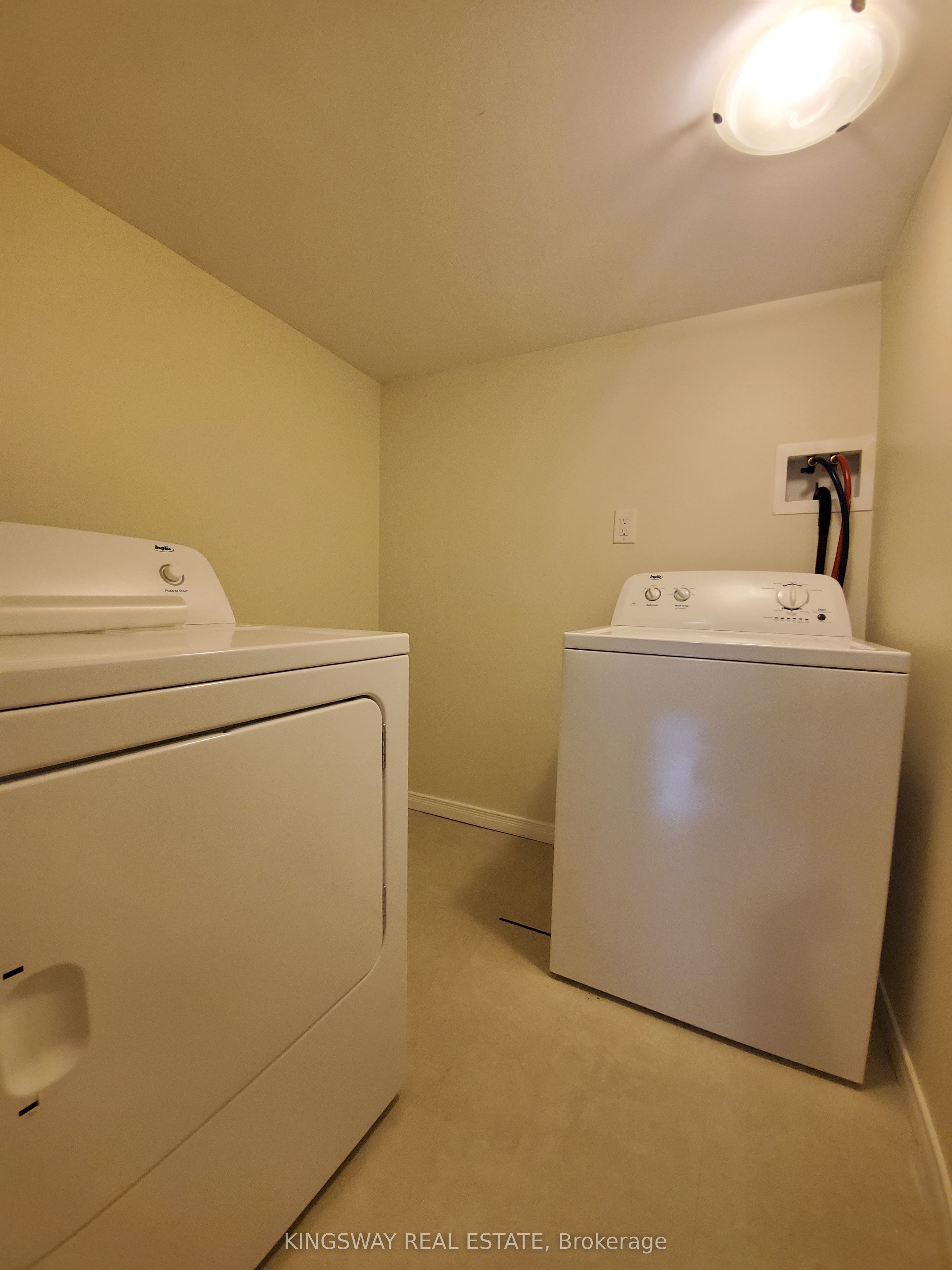 593 Remembrance Road Property Photo 30