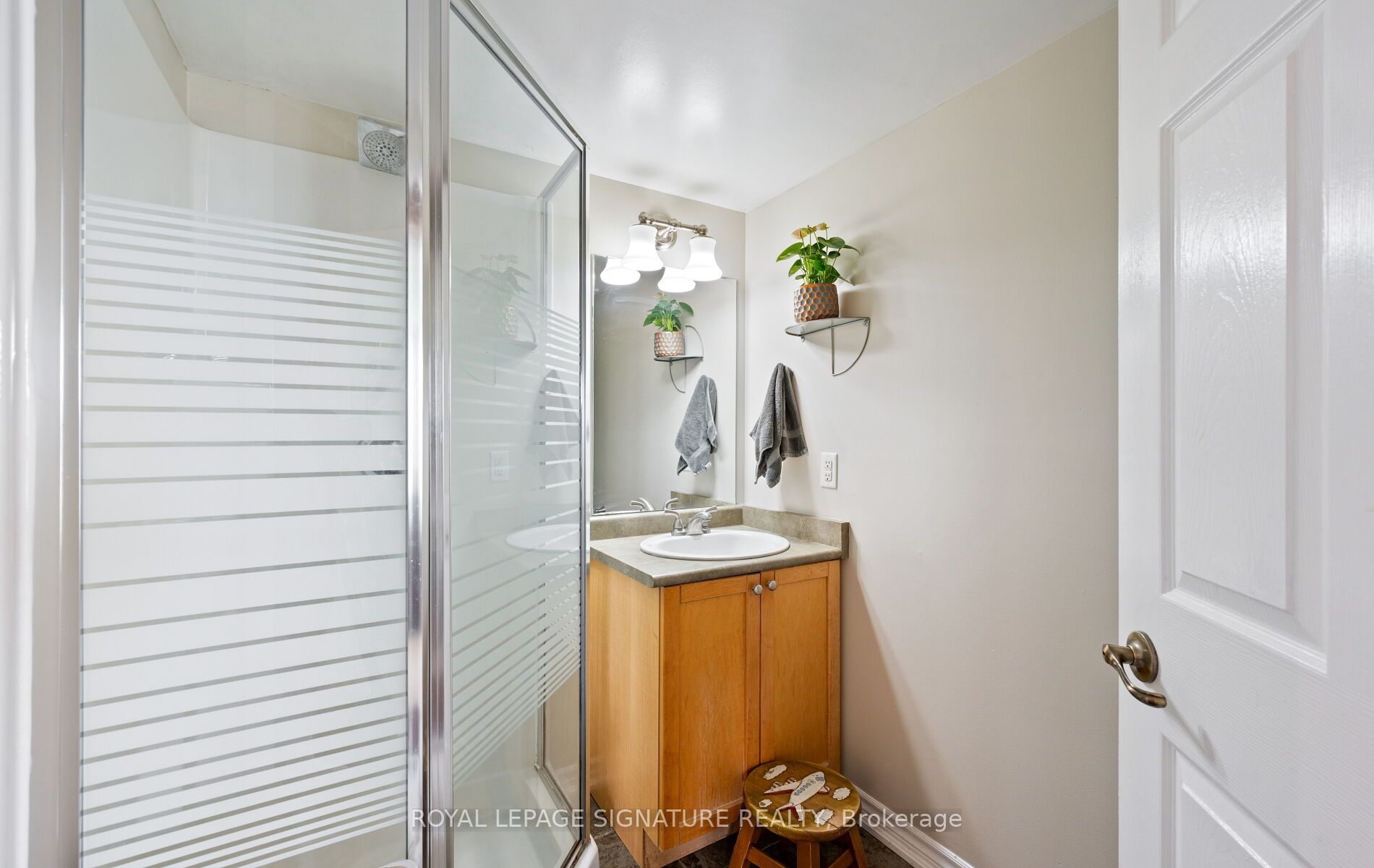 1491 Maple Avenue 401 Property Photo 16