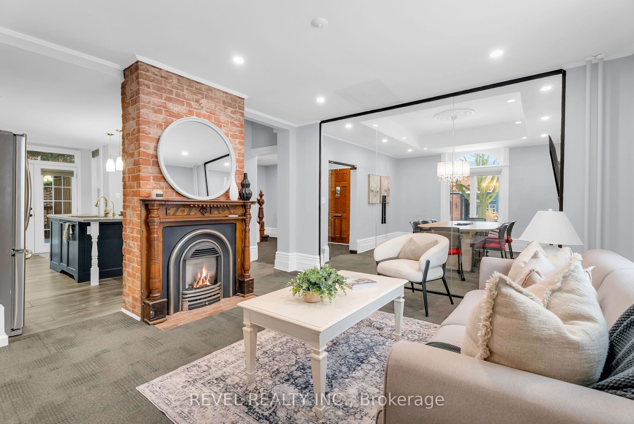 1 Third Avenue Property Photo 14