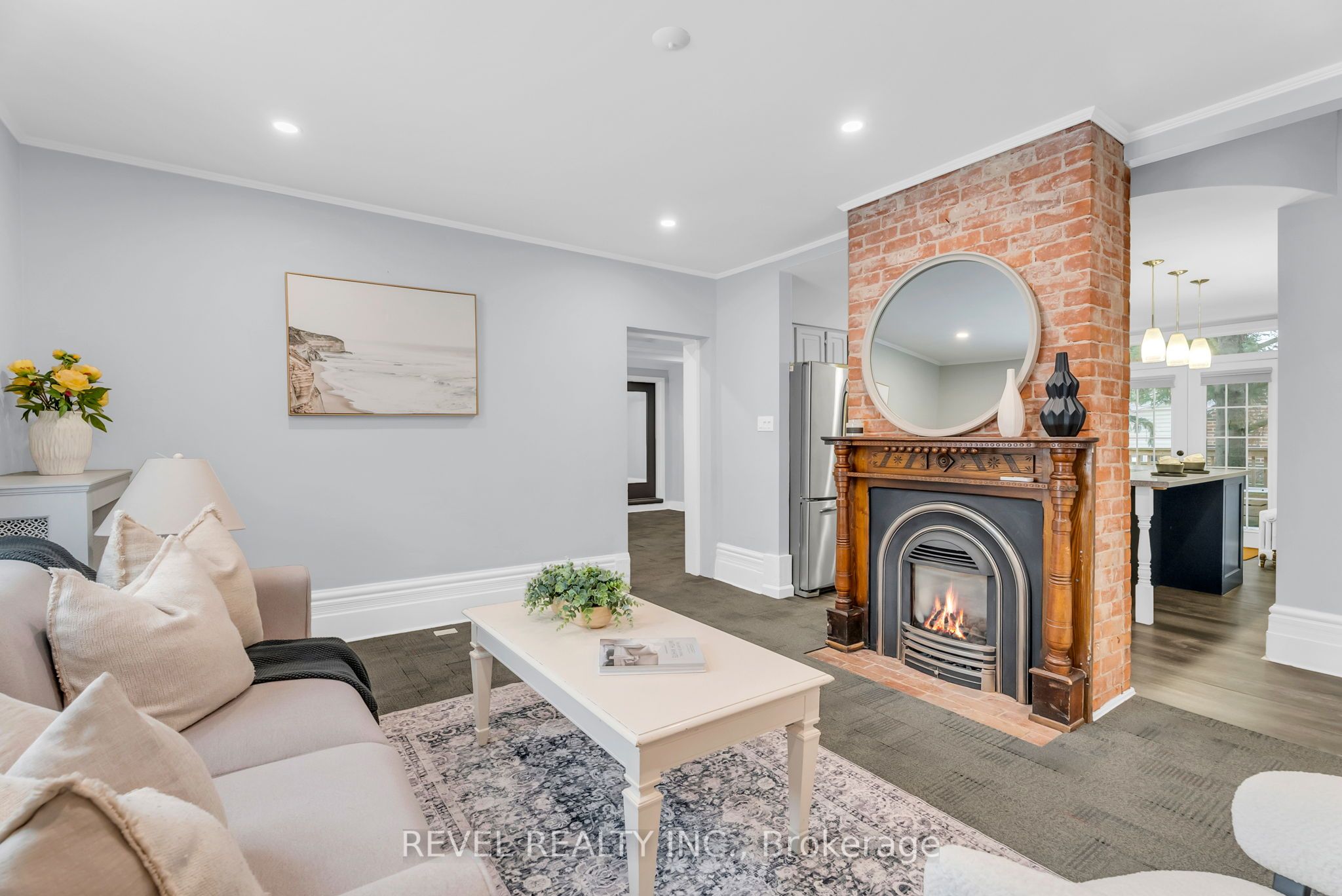1 Third Avenue Property Photo 15