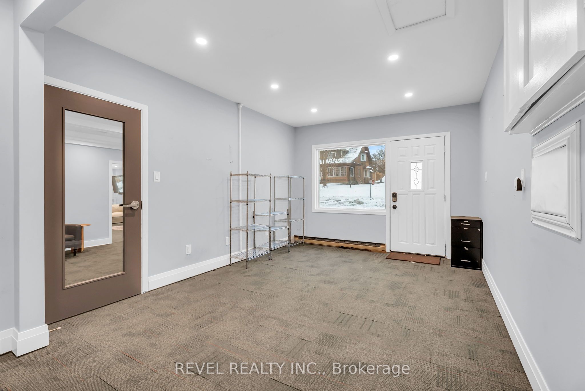 1 Third Avenue Property Photo 17