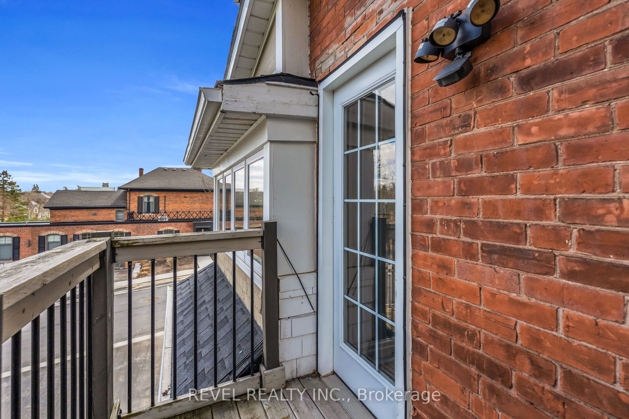 1 Third Avenue Property Photo 31