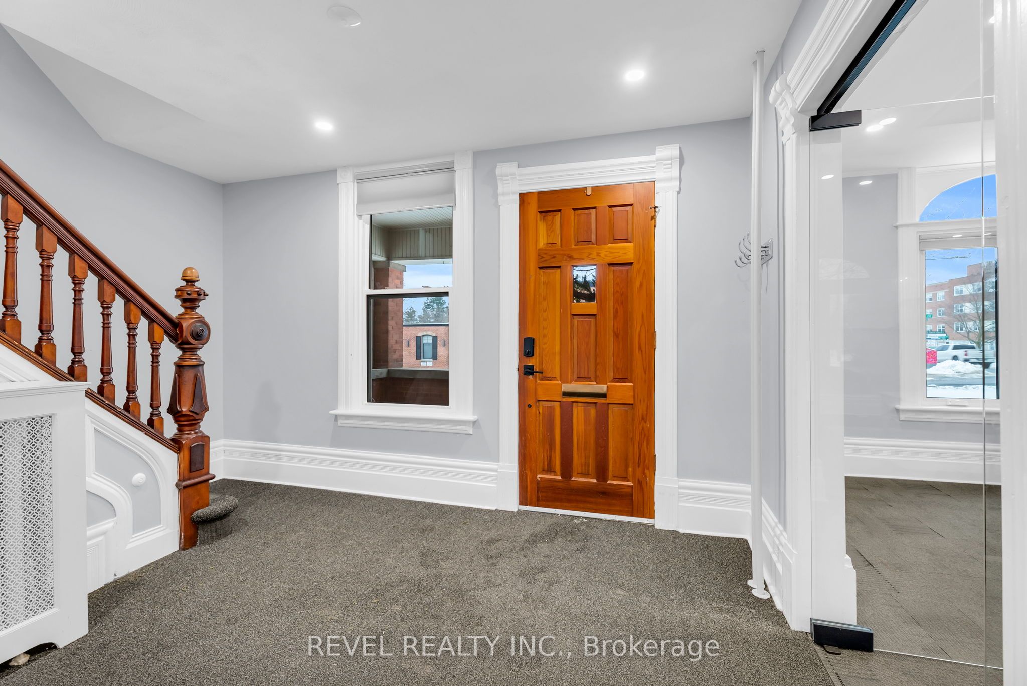 1 Third Avenue Property Photo 4