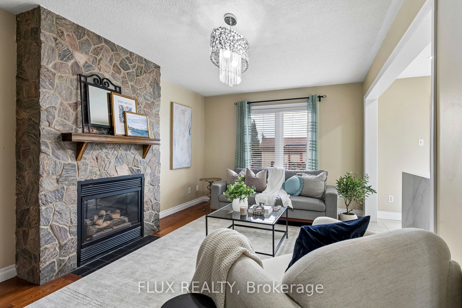 6769 Gracefield Drive Property Photo 11