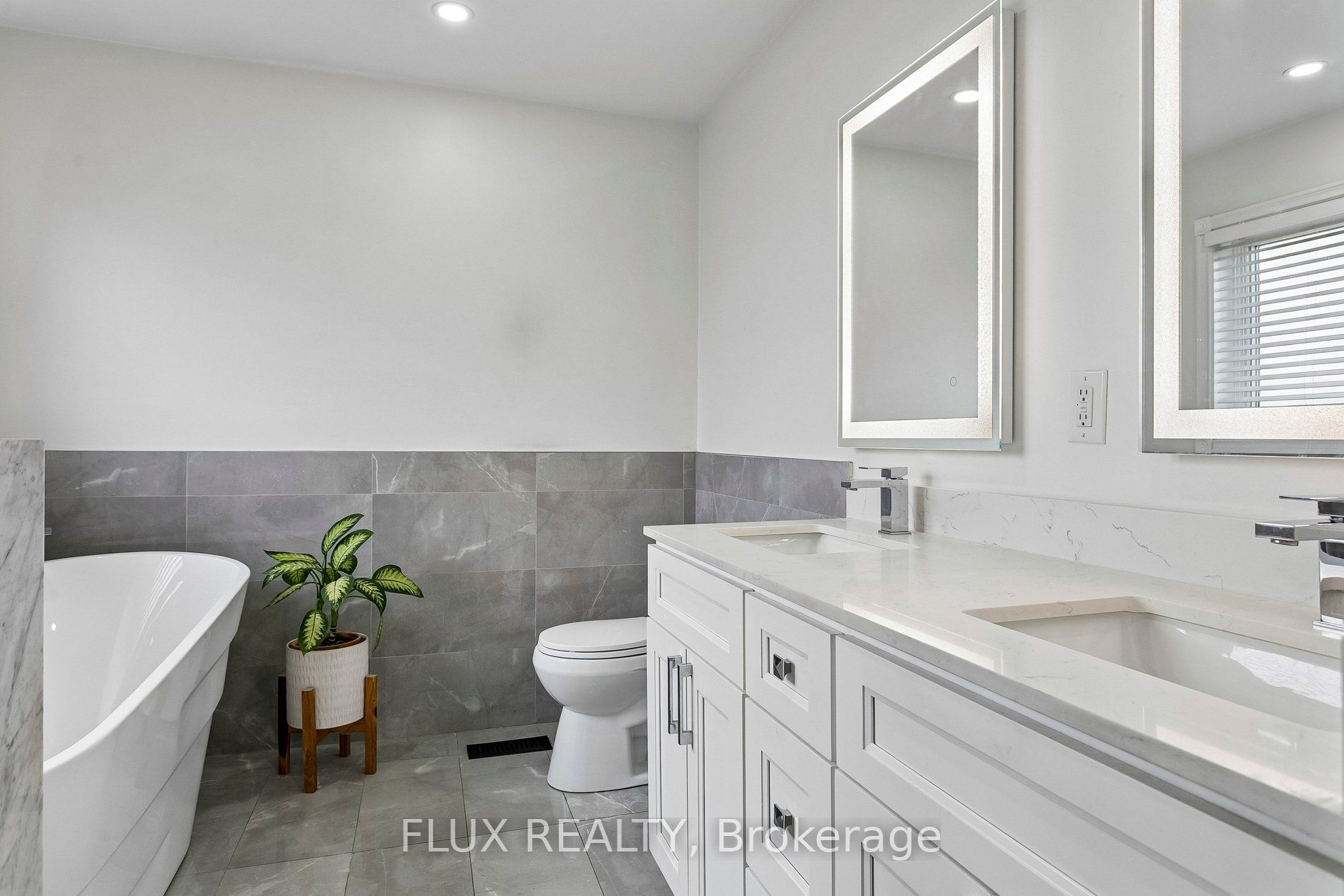 6769 Gracefield Drive Property Photo 18