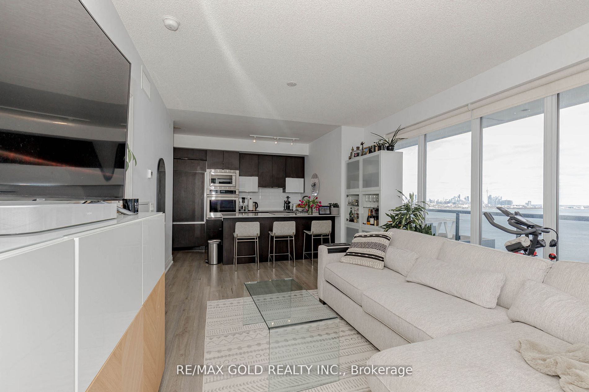 56 Annie Craig Drive 2203 Property Photo 16