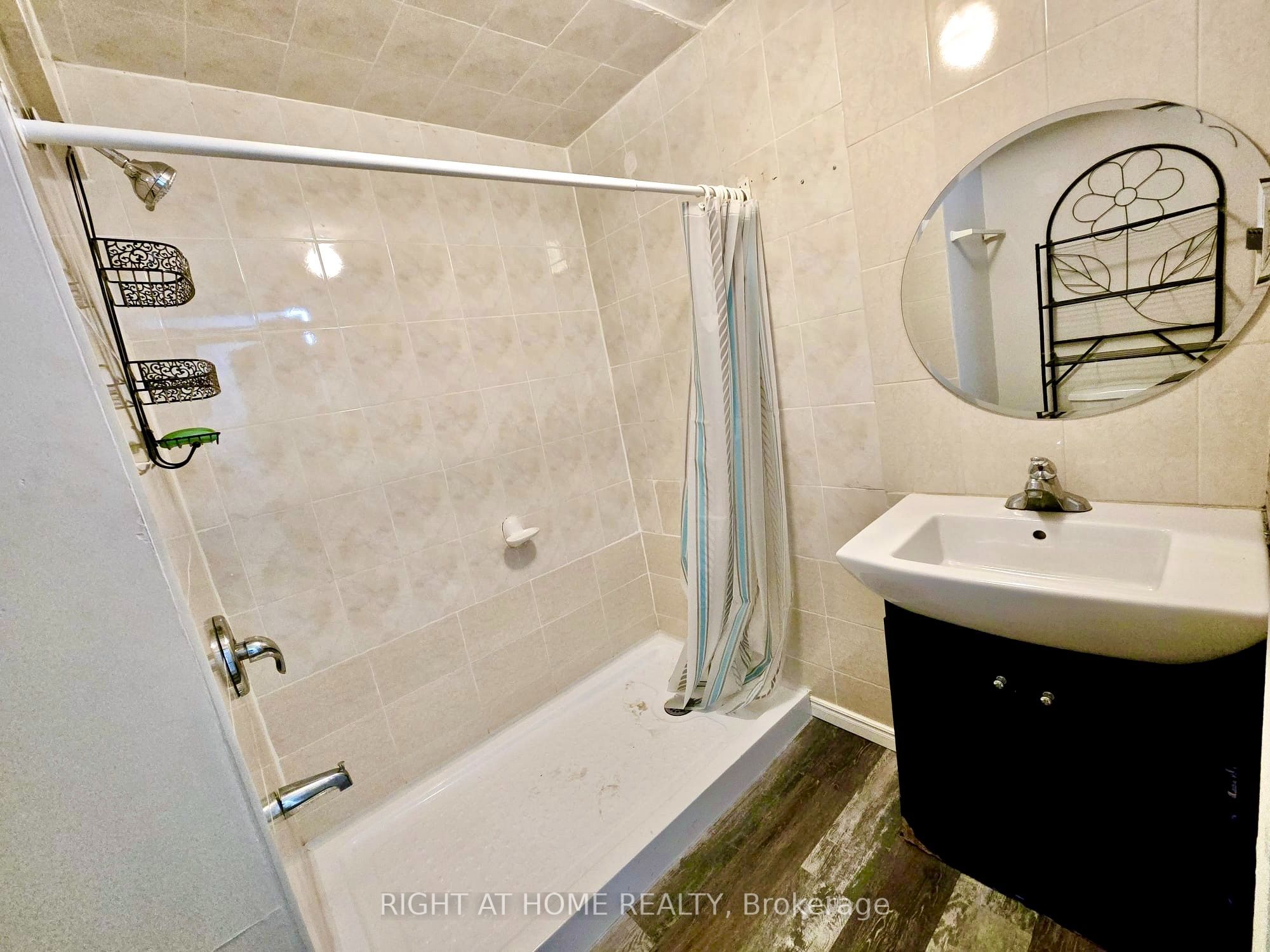 55 Velvet Grass Lane B Property Photo 6
