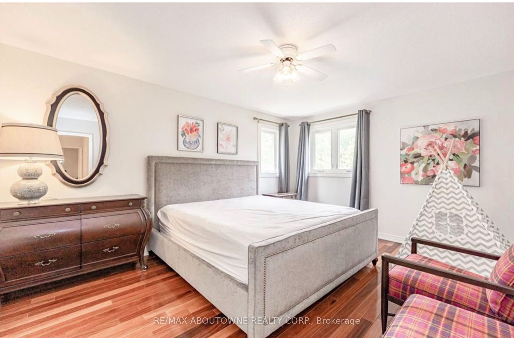 500 Blenheim Crescent Property Photo 26