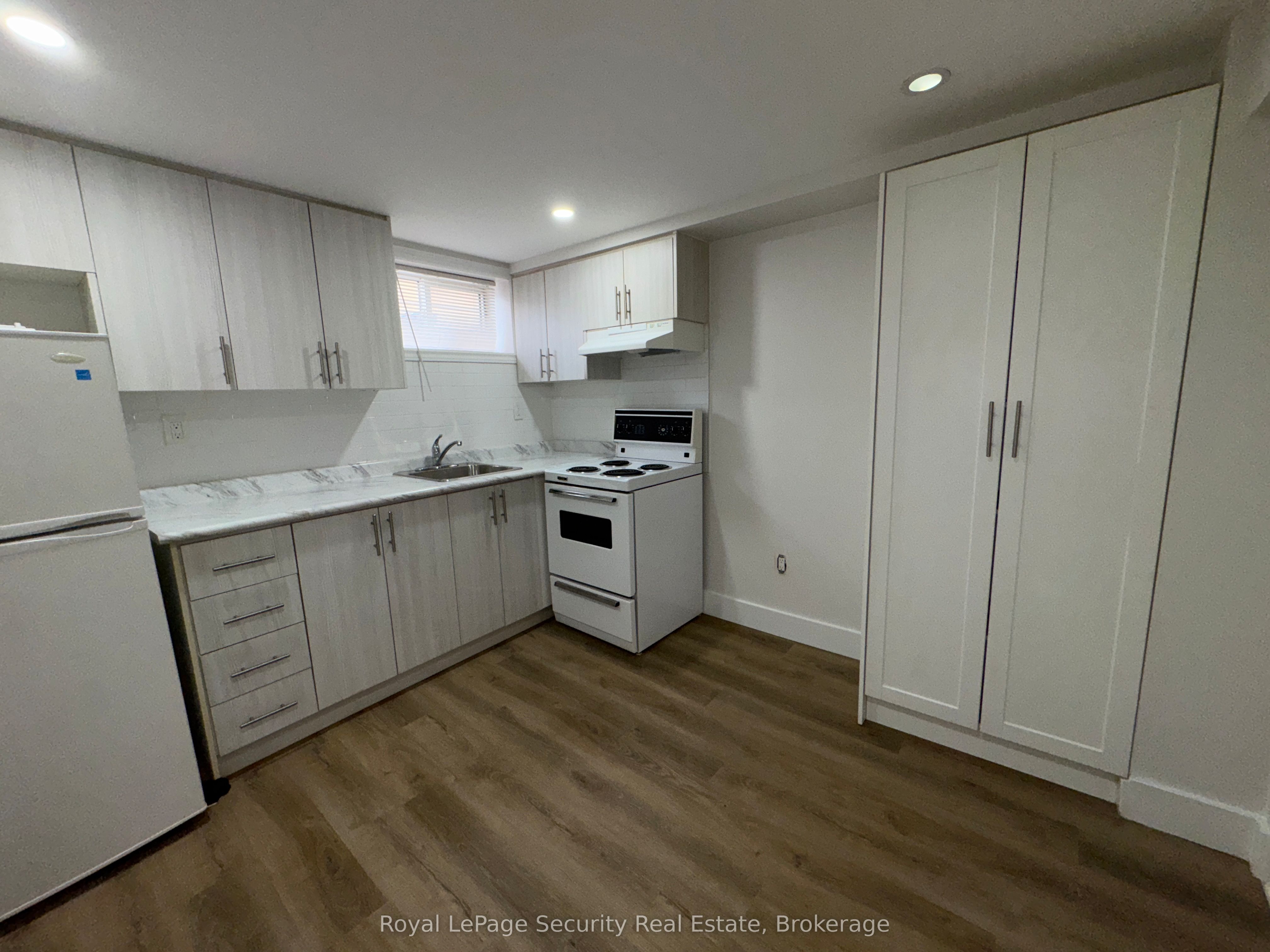 56 Leduc Drive 1b Property Photo 4