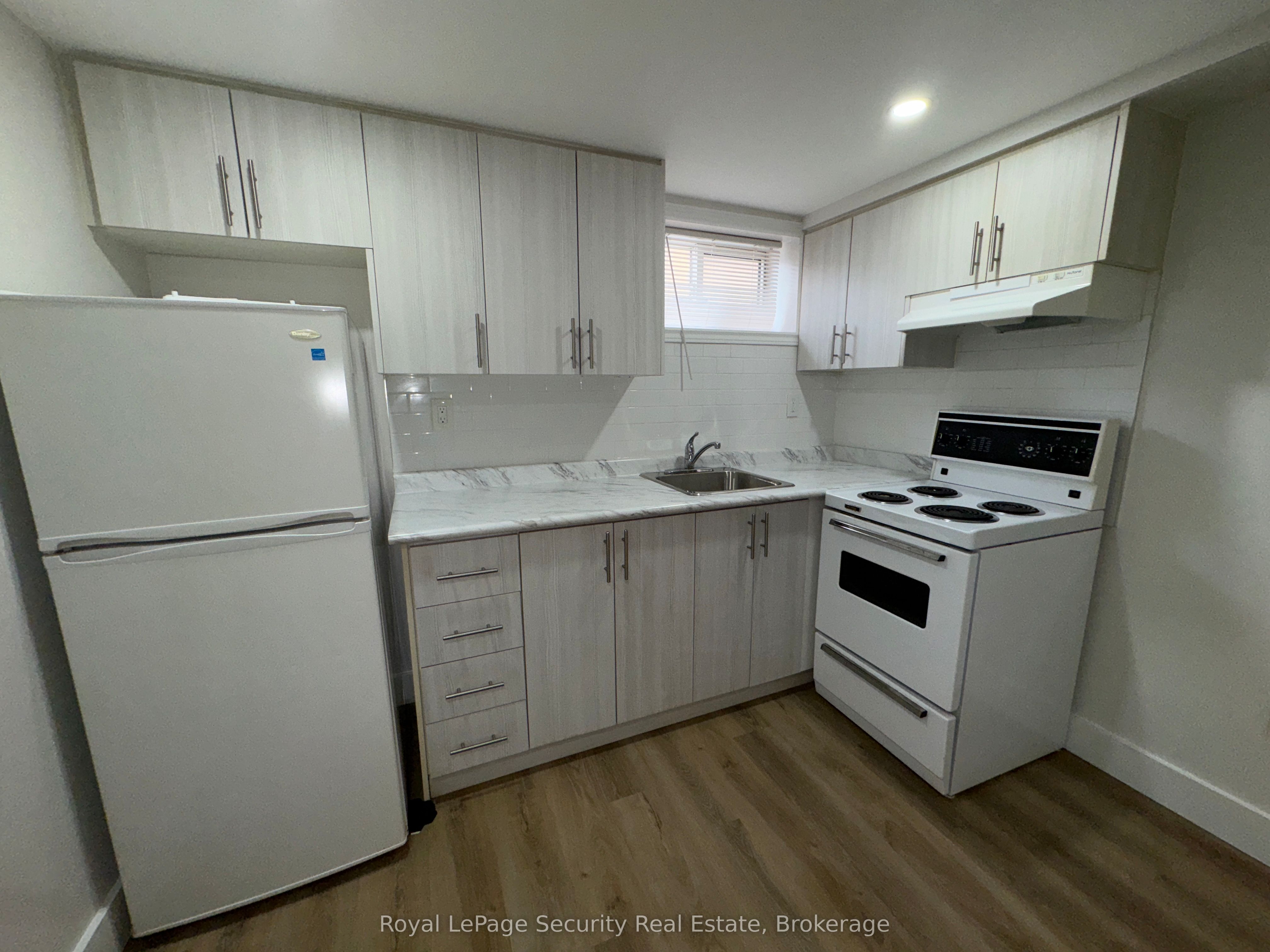 56 Leduc Drive 1b Property Photo 5