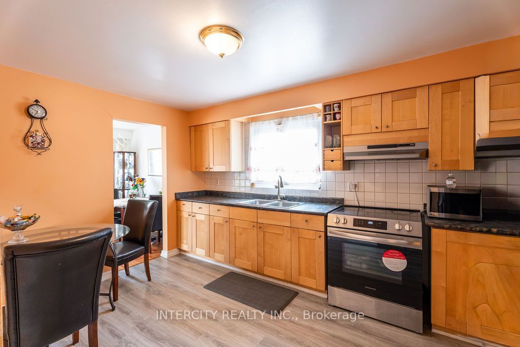 100 Dixon Road Property Photo 20