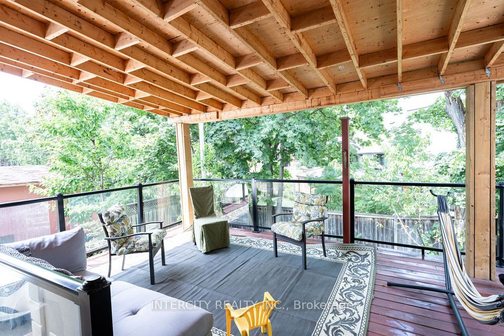 100 Dixon Road Property Photo 28