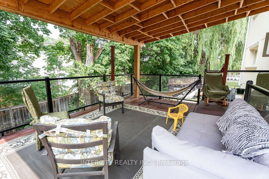 100 Dixon Road Property Photo 29