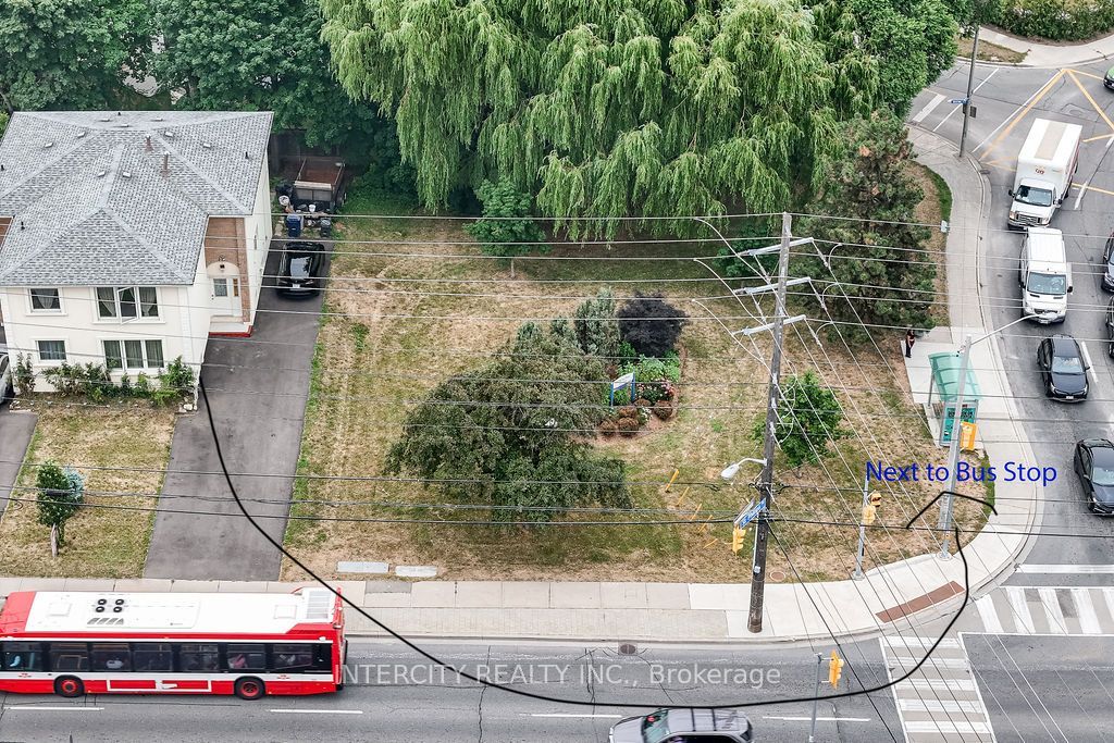 100 Dixon Road Property Photo 30