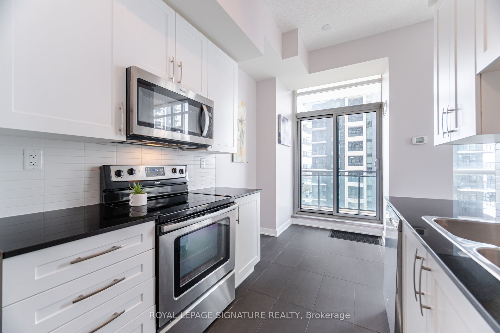 4065 Brickstone Mews 706 Property Photo 15