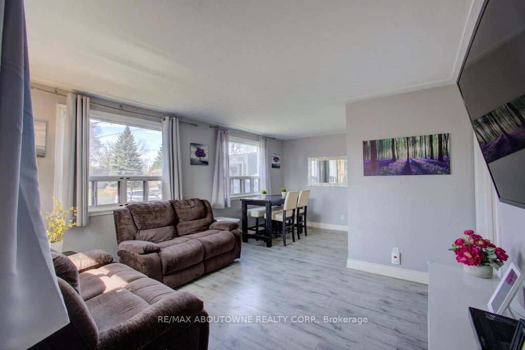 114 Ringwood Road Property Photo 4