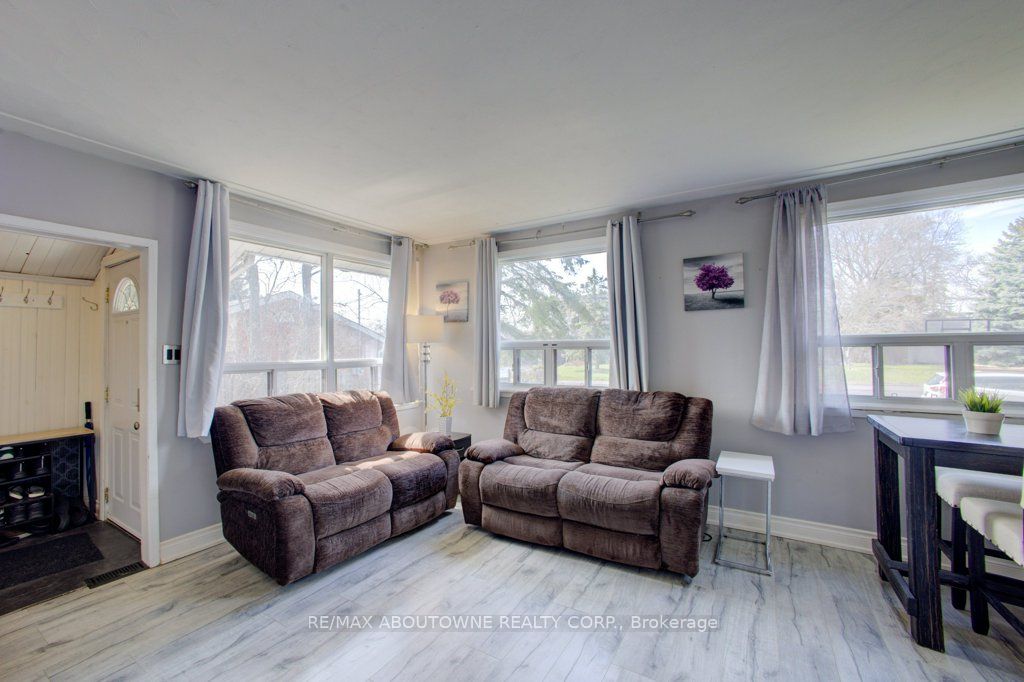 114 Ringwood Road Property Photo 6