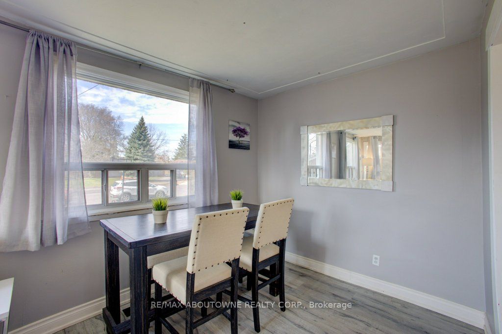 114 Ringwood Road Property Photo 7
