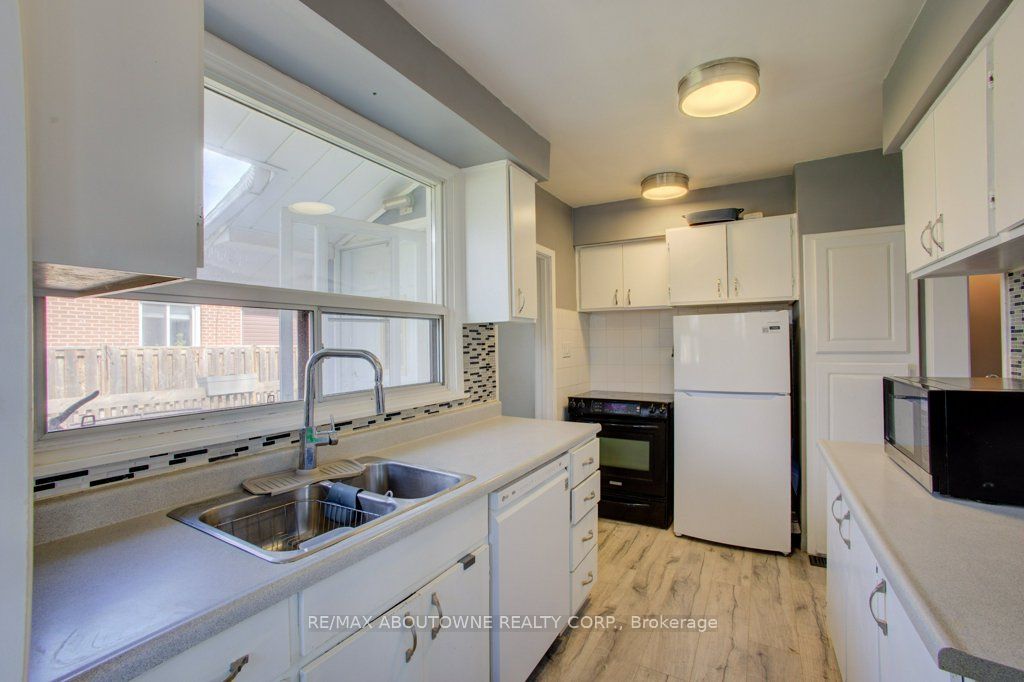 114 Ringwood Road Property Photo 8