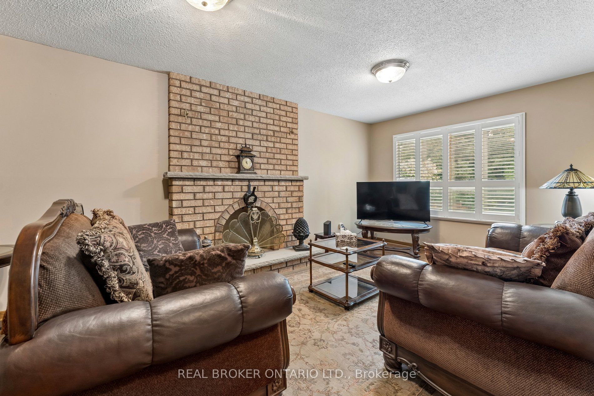 102 Coronation Circle Property Photo 15