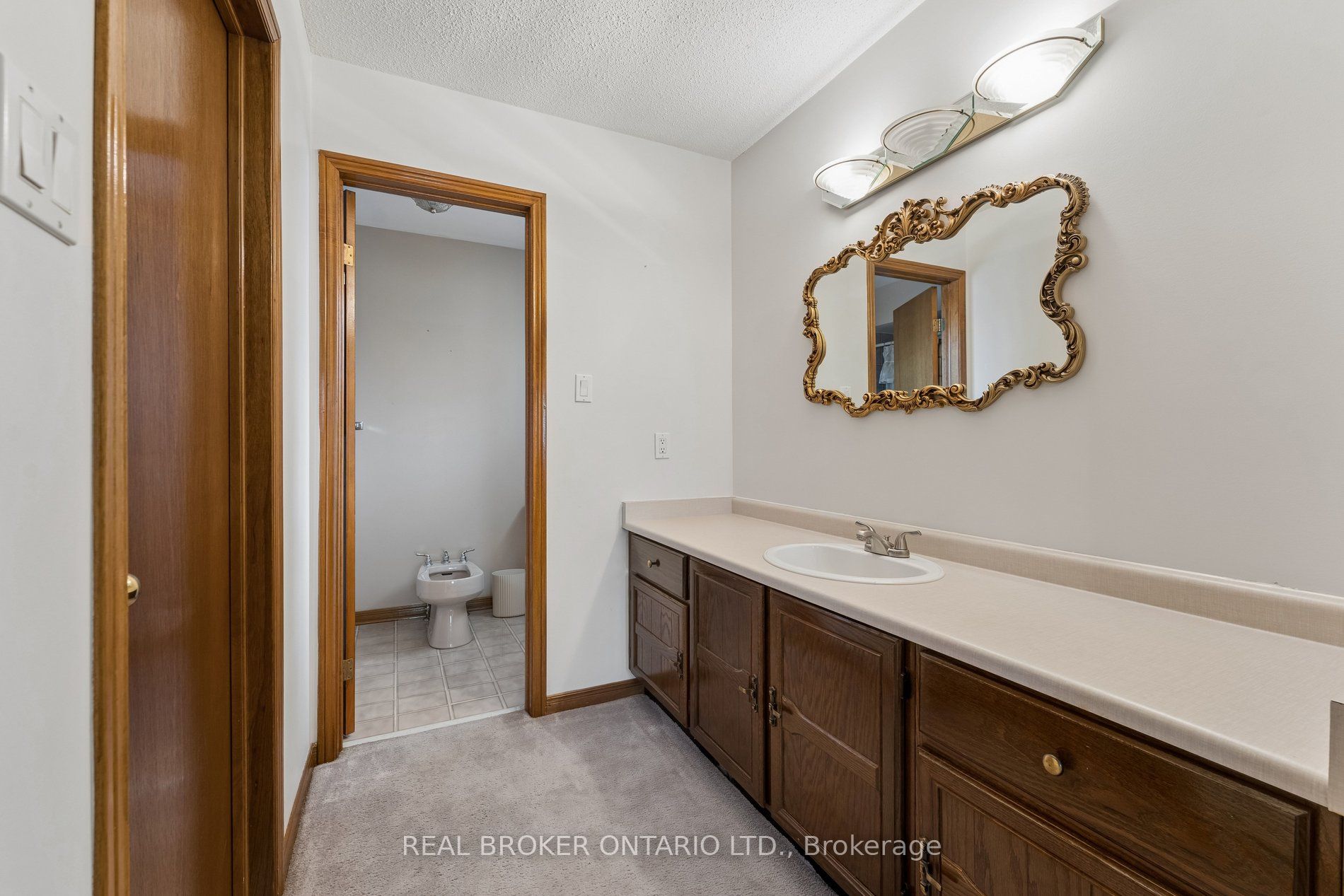 102 Coronation Circle Property Photo 25