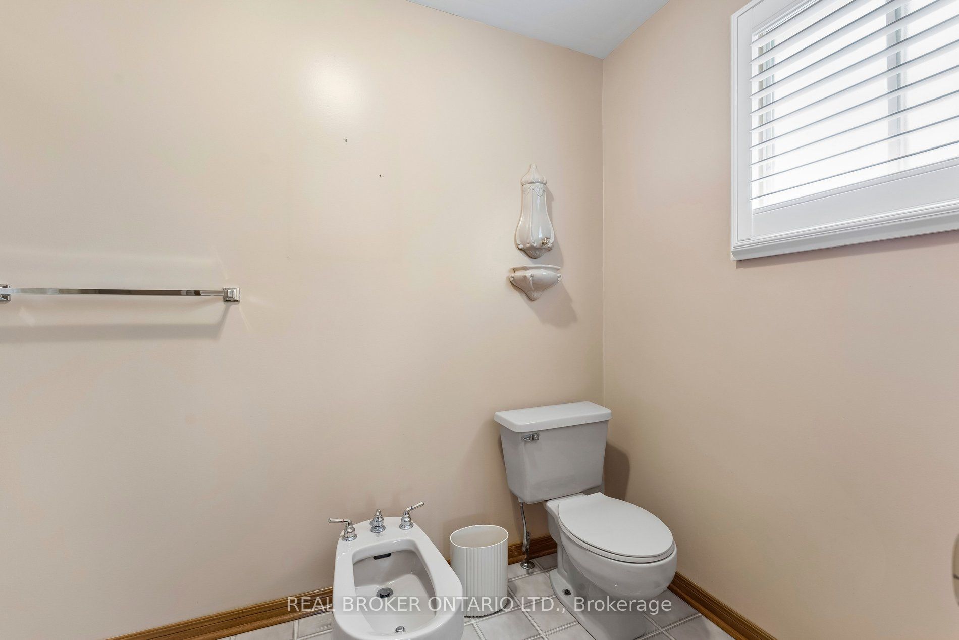 102 Coronation Circle Property Photo 26
