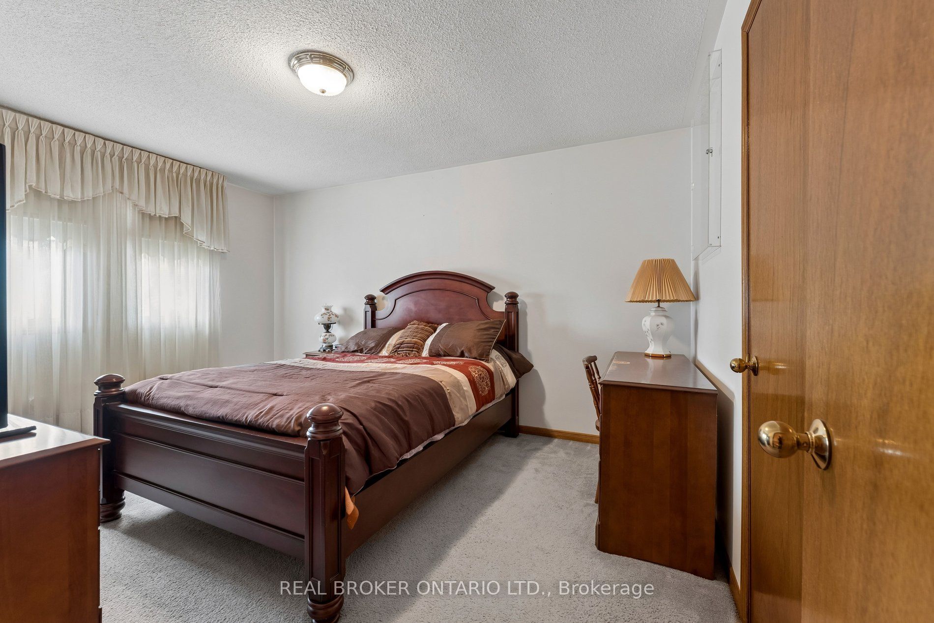 102 Coronation Circle Property Photo 28