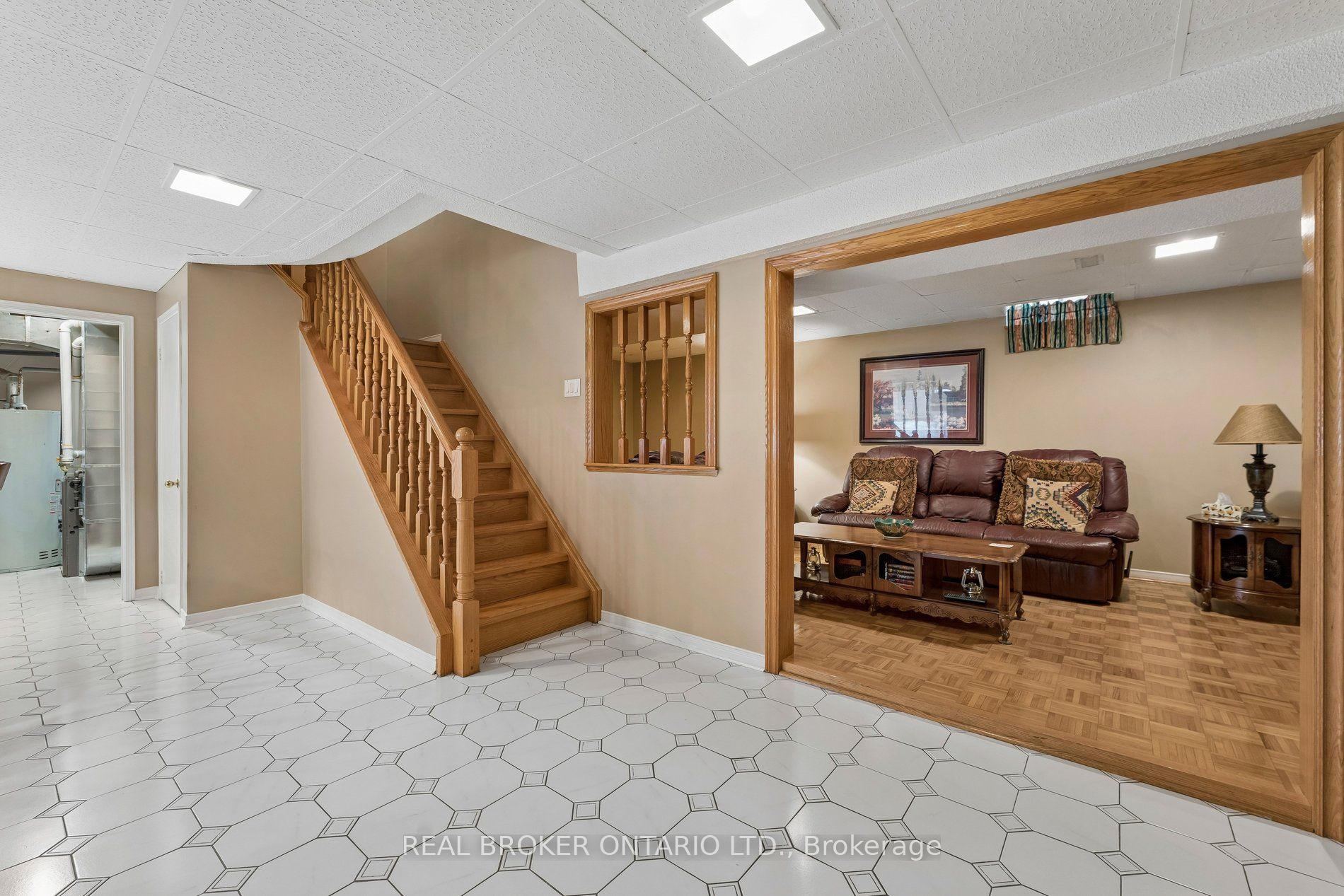 102 Coronation Circle Property Photo 34