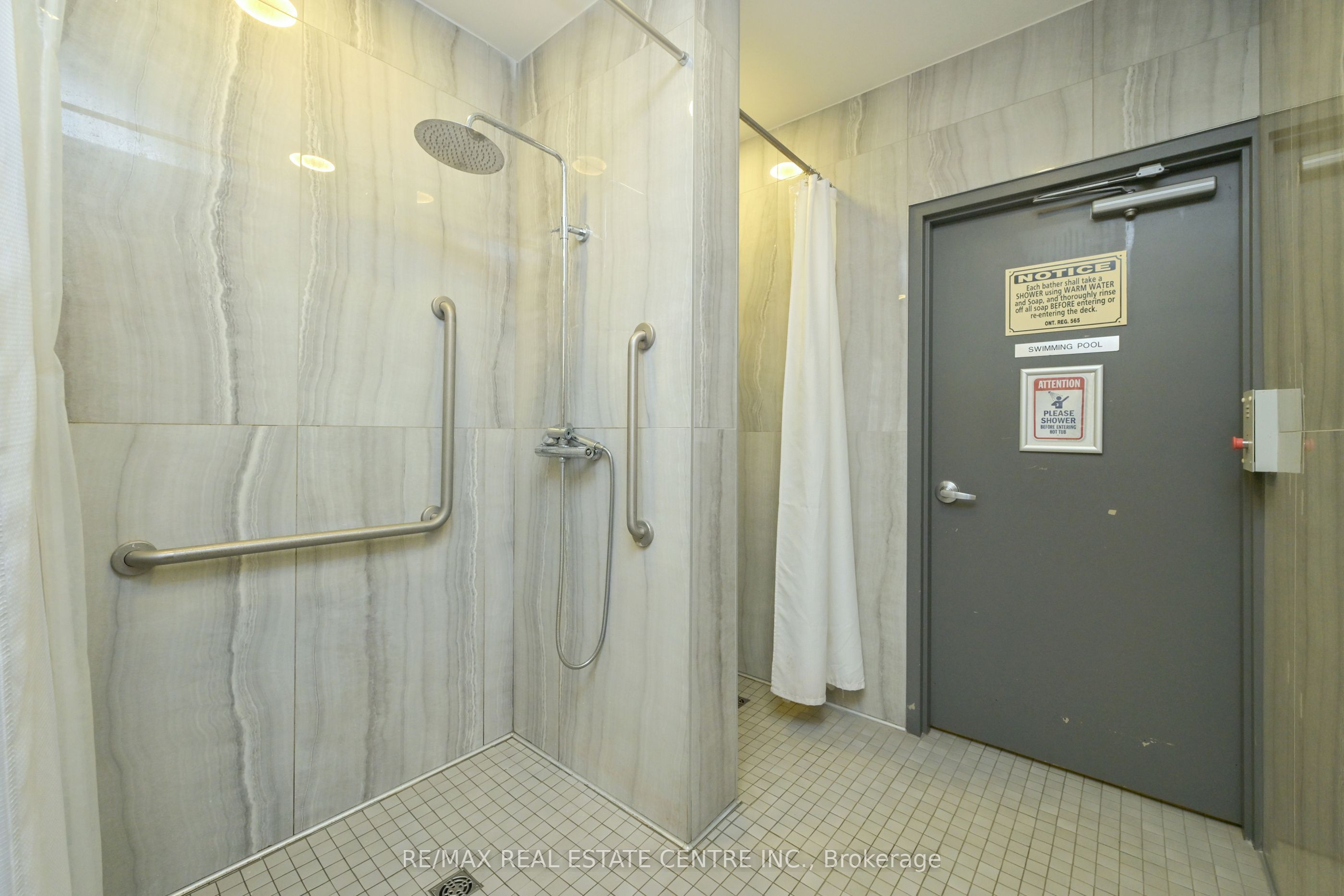 335 Rathburn Road W 1108 Property Photo 27