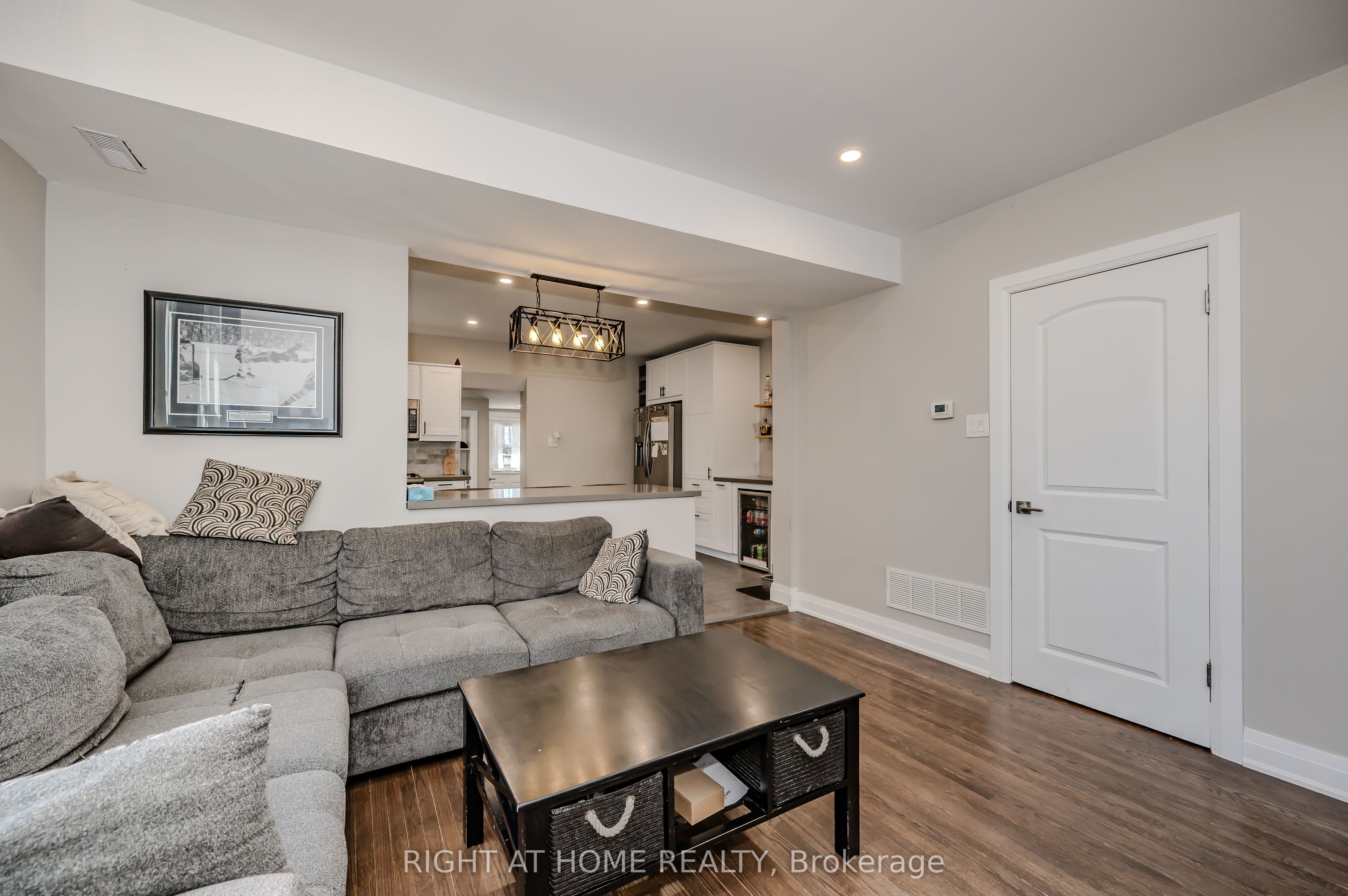 126 Poplar Avenue Property Photo 4