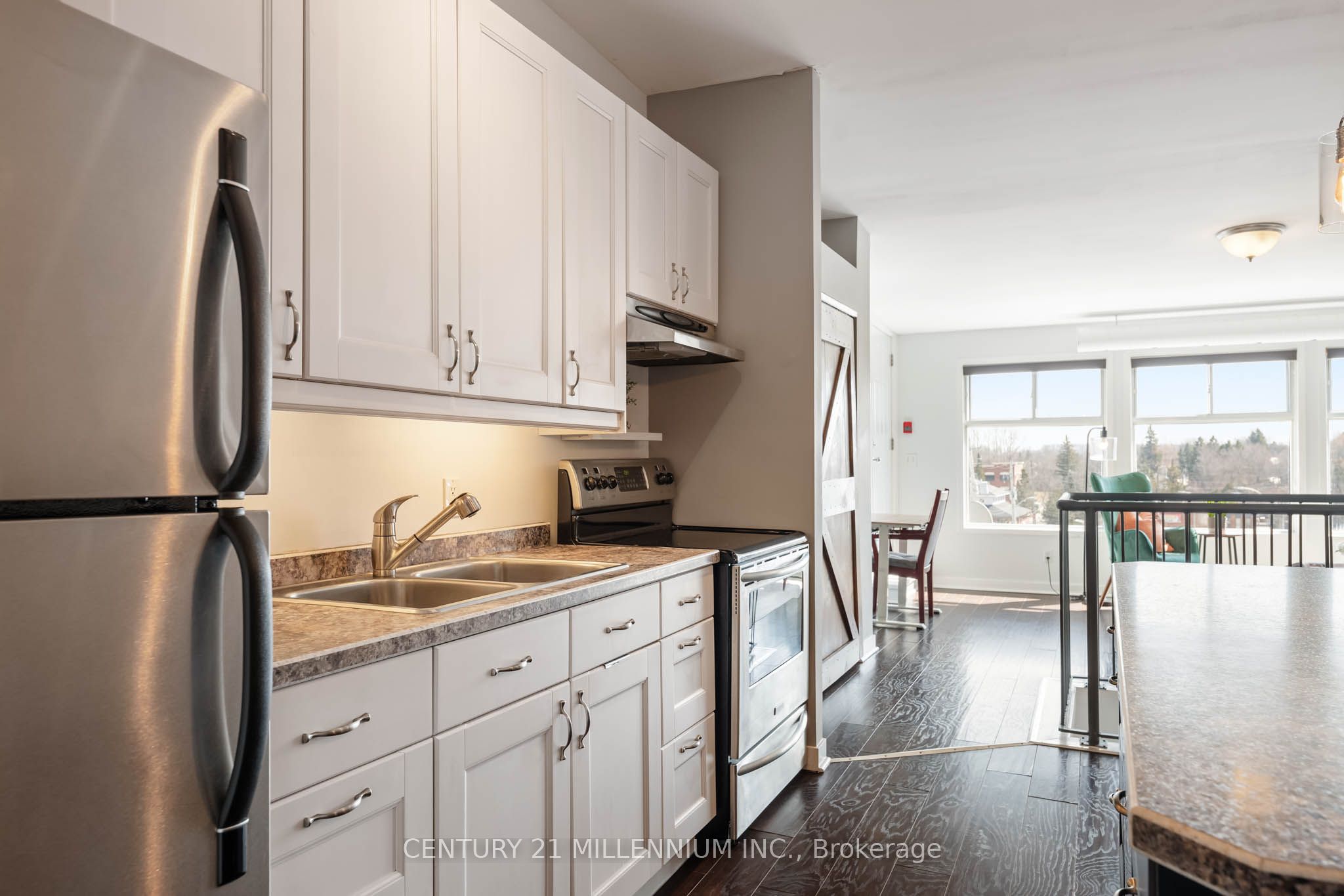 166 Broadway Avenue 5 Property Photo 9