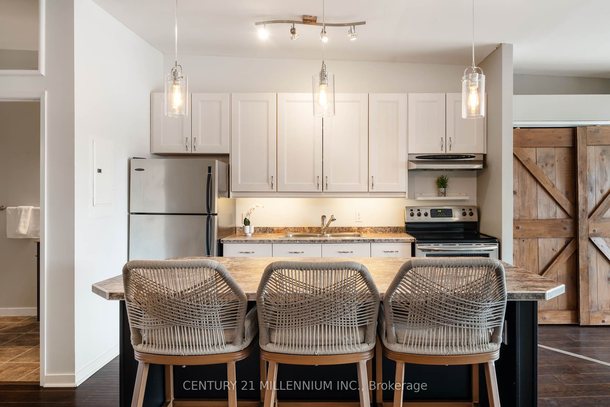 166 Broadway Avenue 5 Property Photo 10