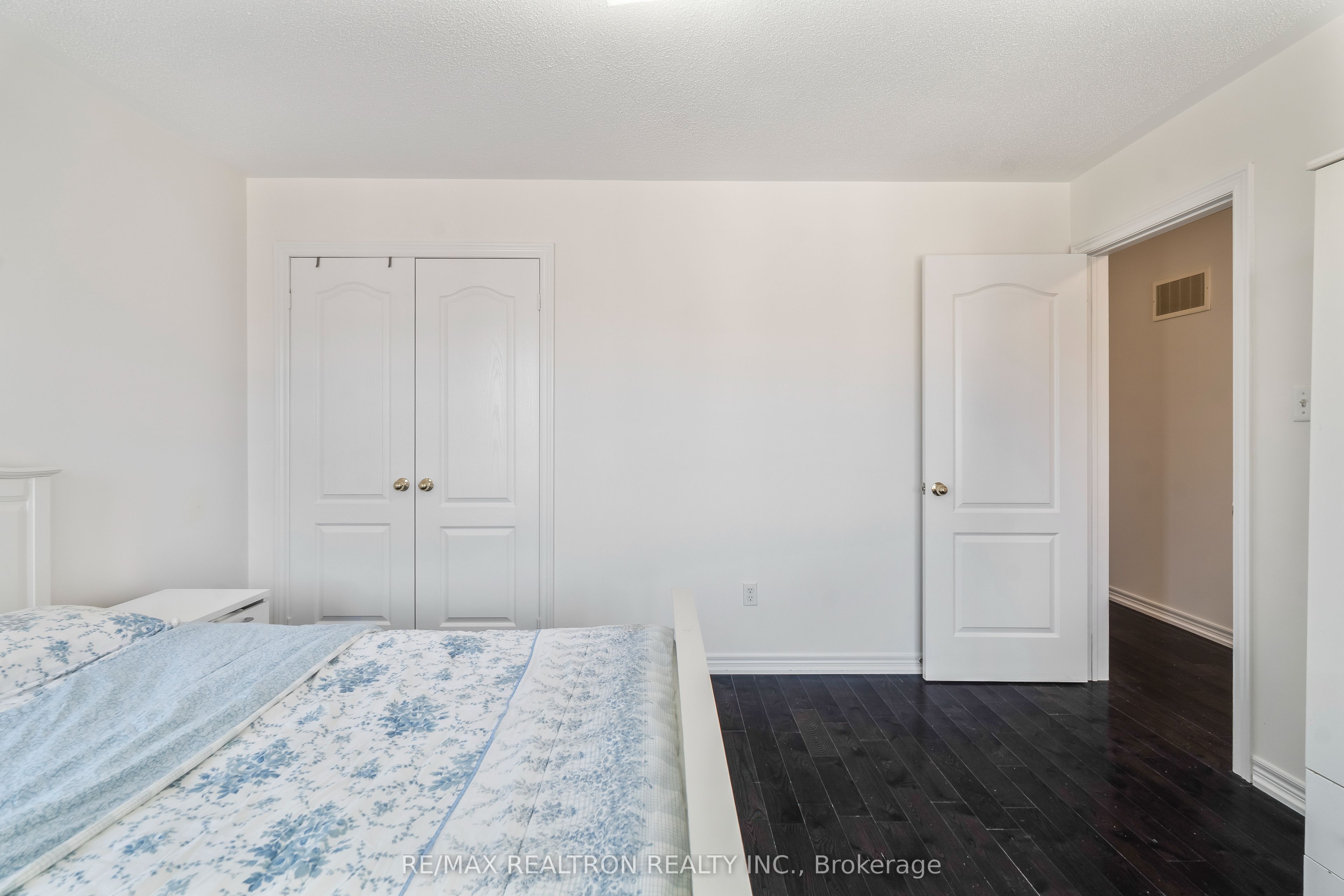 9 Constance Street Property Photo 29