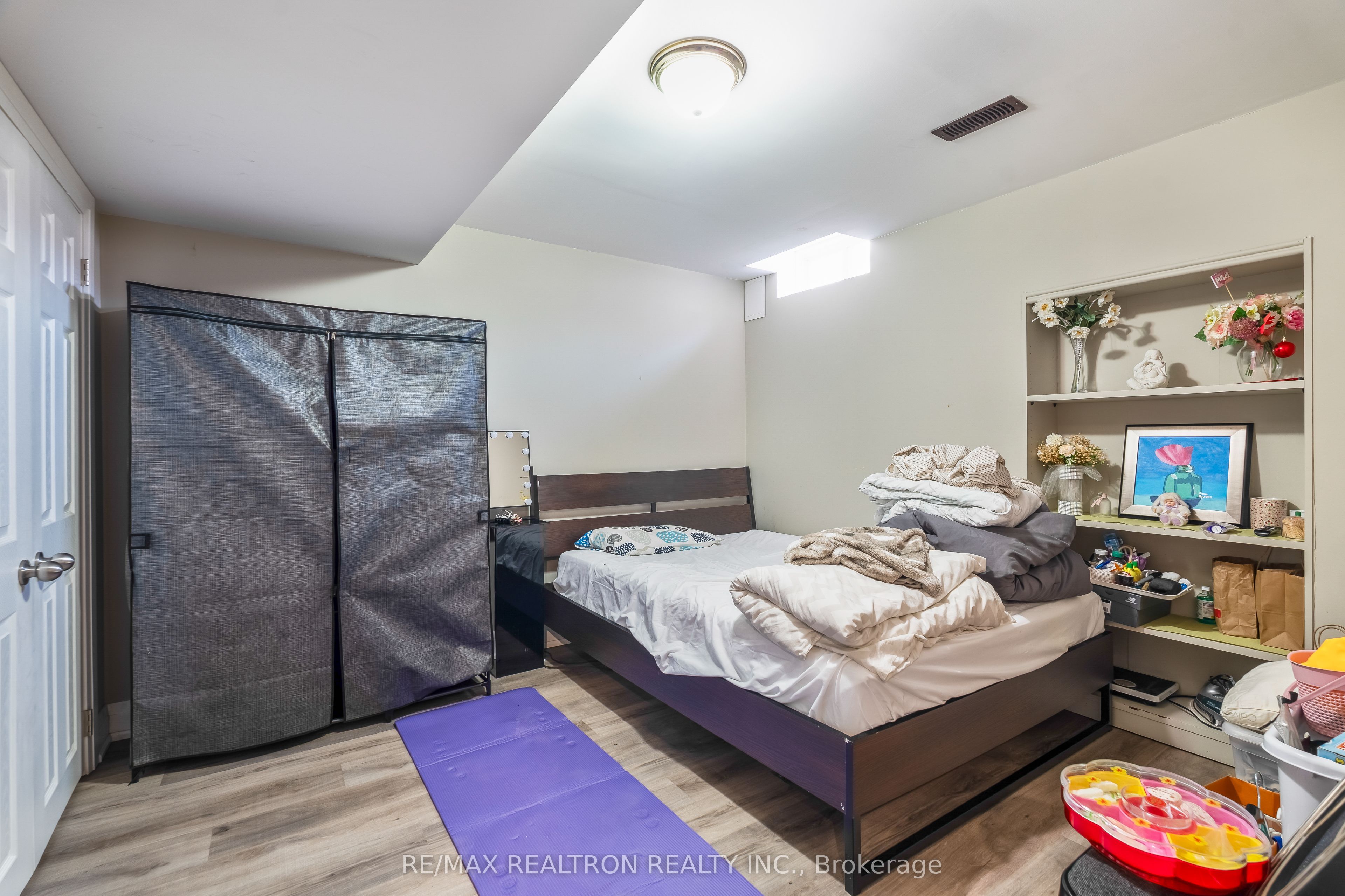 9 Constance Street Property Photo 36