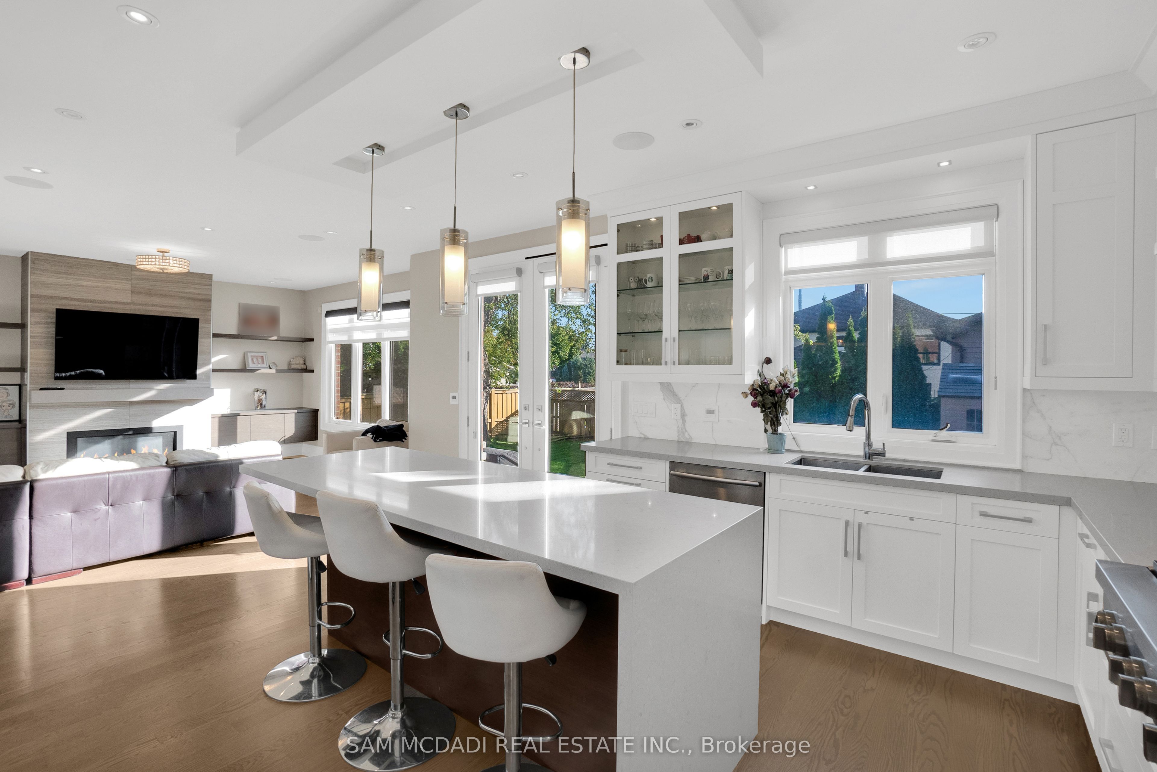 1196 Strathy Avenue Property Photo 10