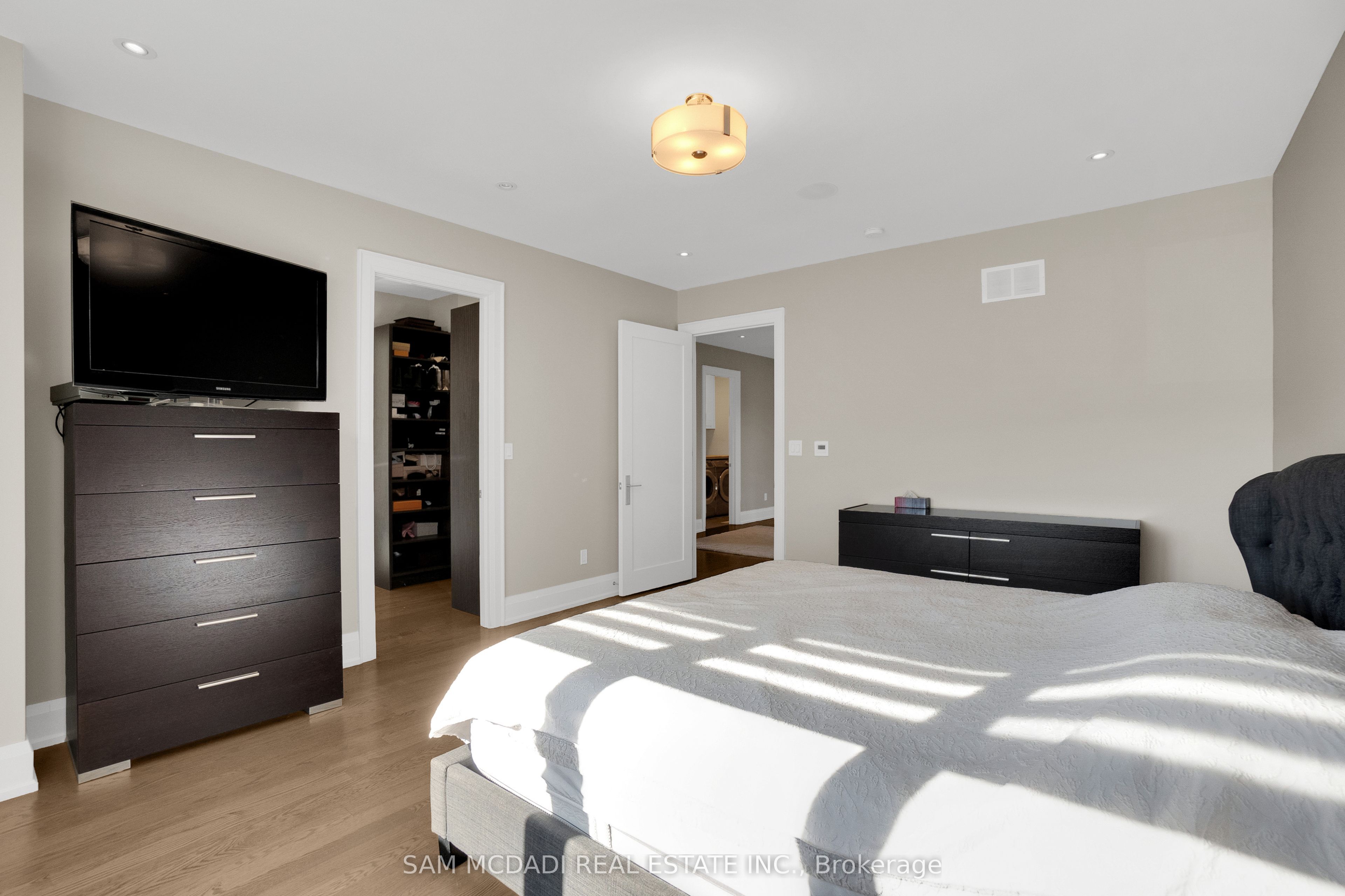1196 Strathy Avenue Property Photo 19