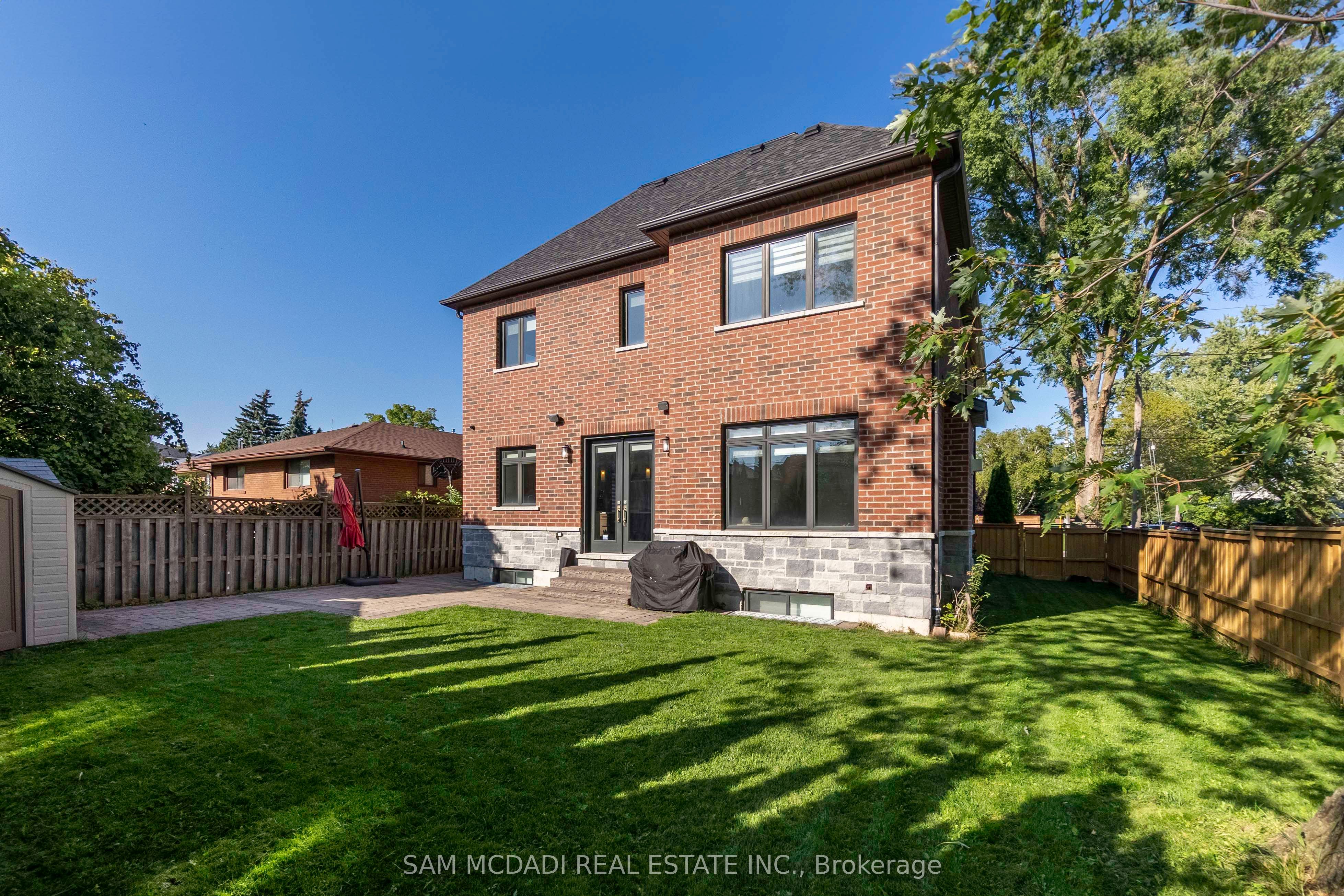 1196 Strathy Avenue Property Photo 39