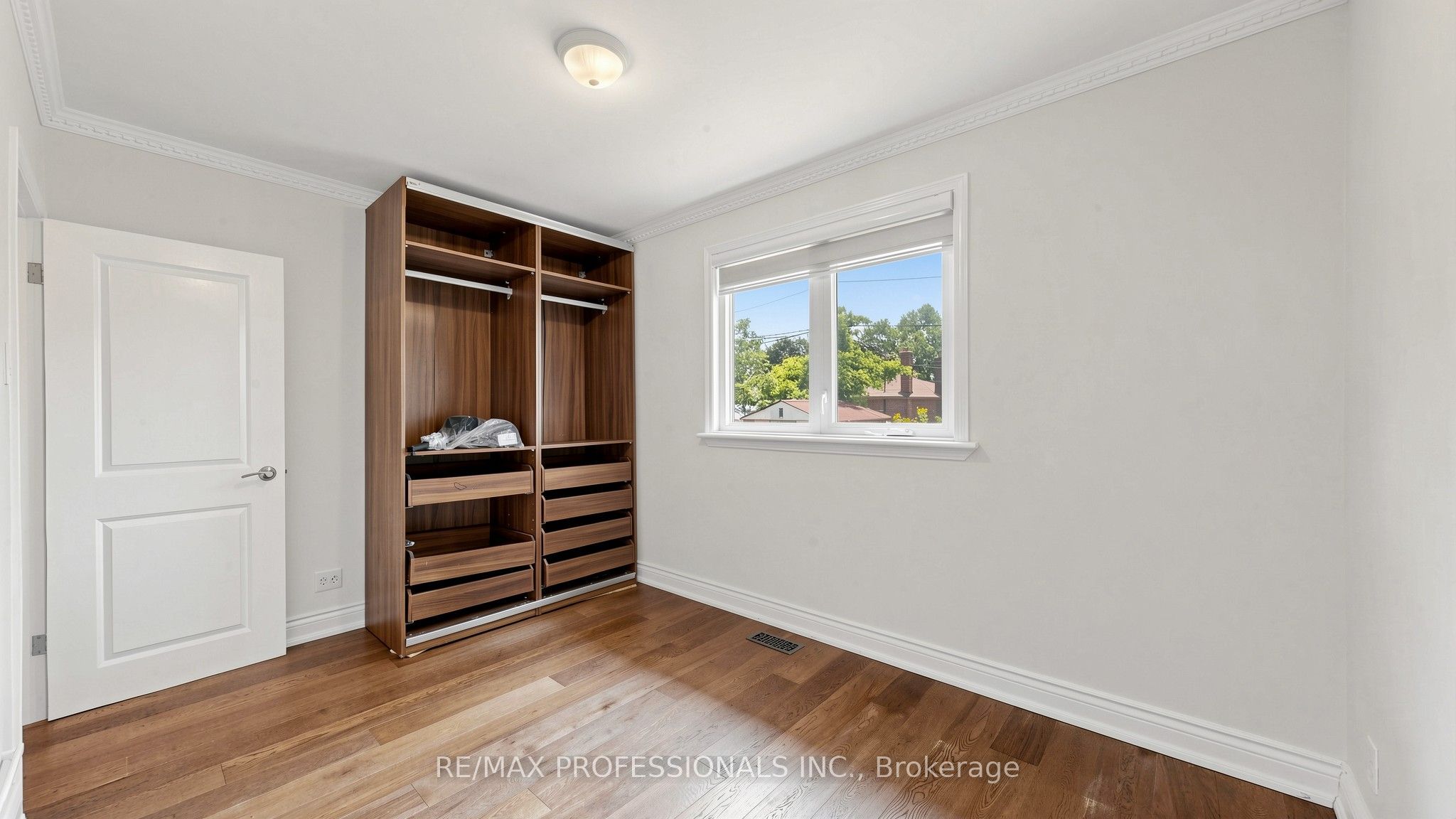 32 Sellmar Road Property Photo 12