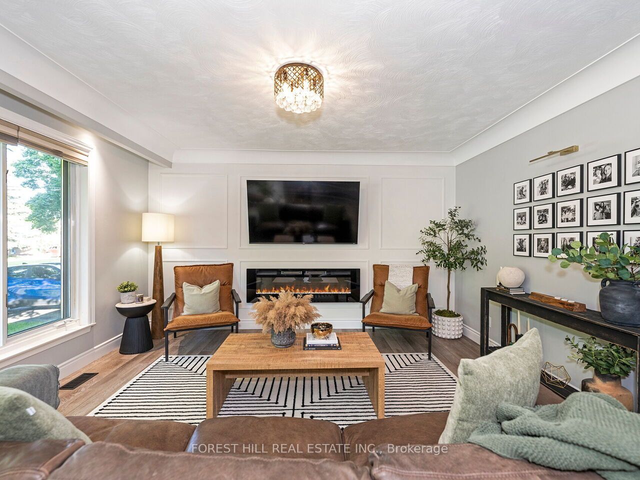 159 Robinwood Crescent Property Photo 7