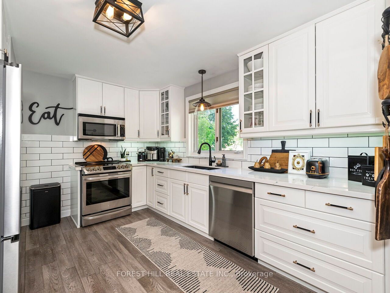159 Robinwood Crescent Property Photo 11