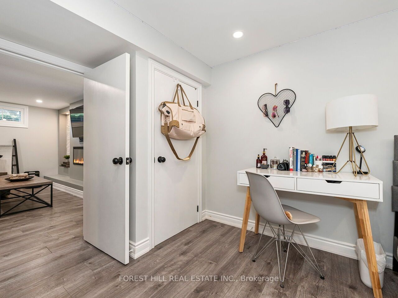 159 Robinwood Crescent Property Photo 33