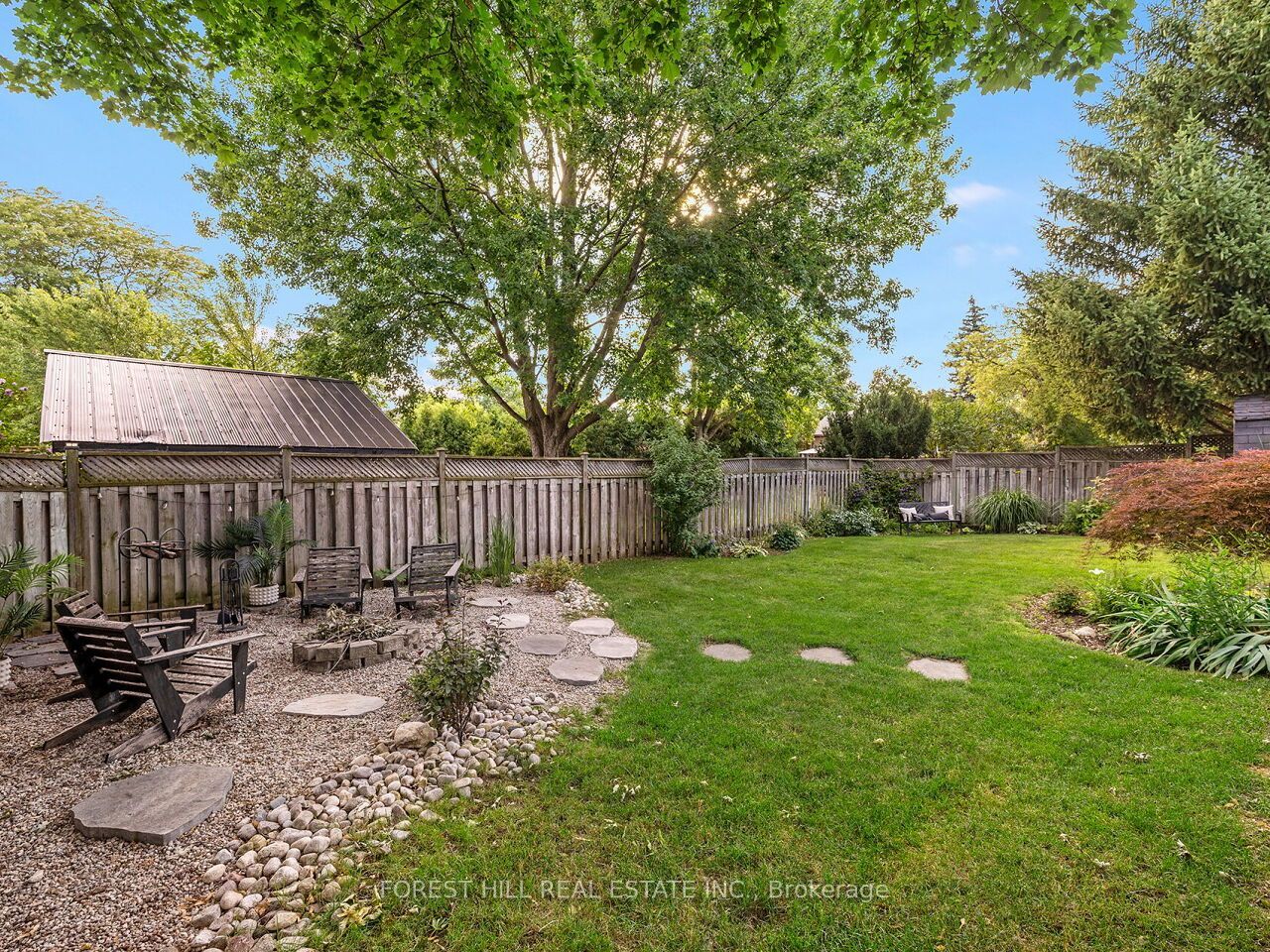 159 Robinwood Crescent Property Photo 41
