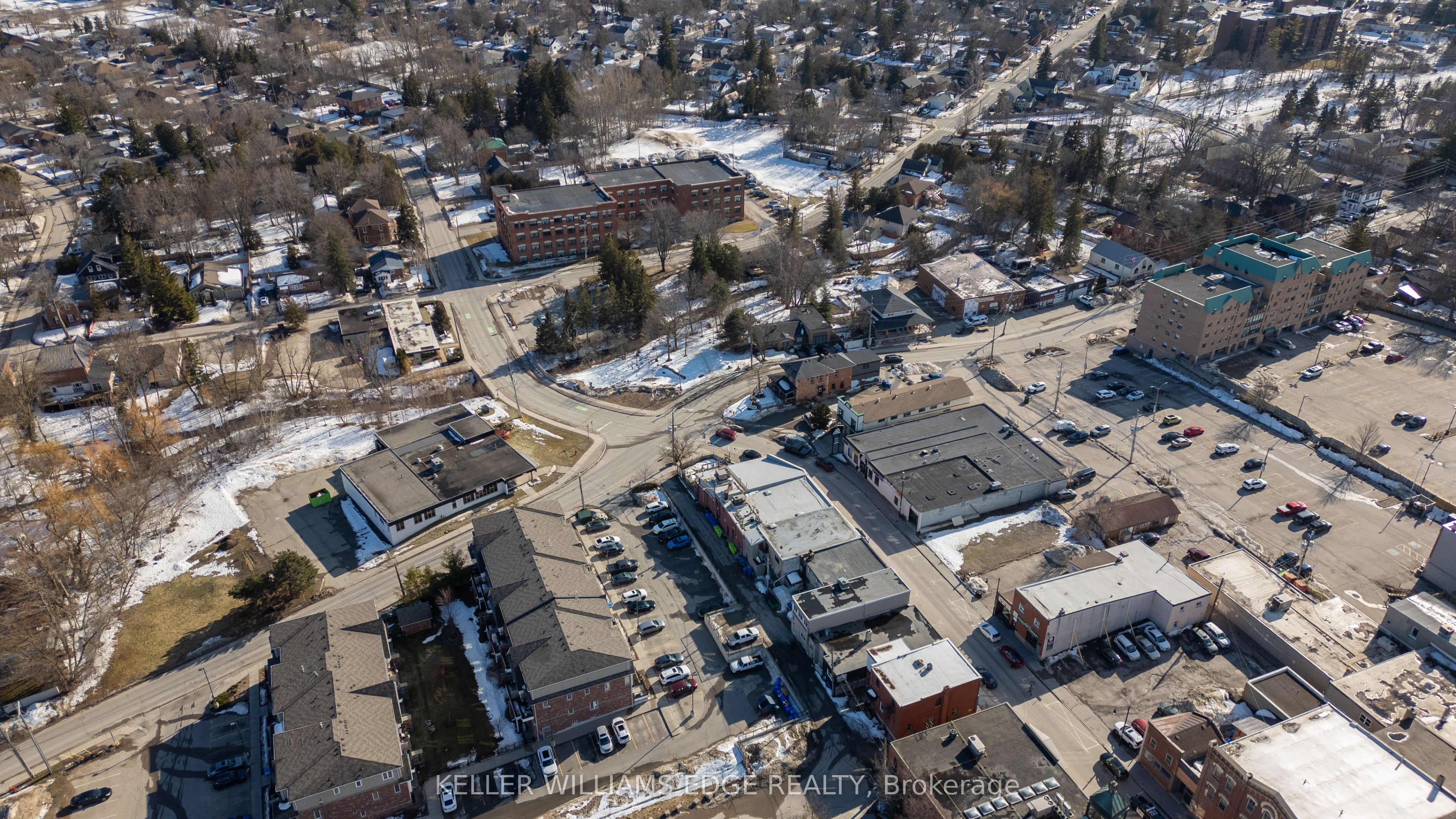 123 Broadway Avenue E Property Photo 29