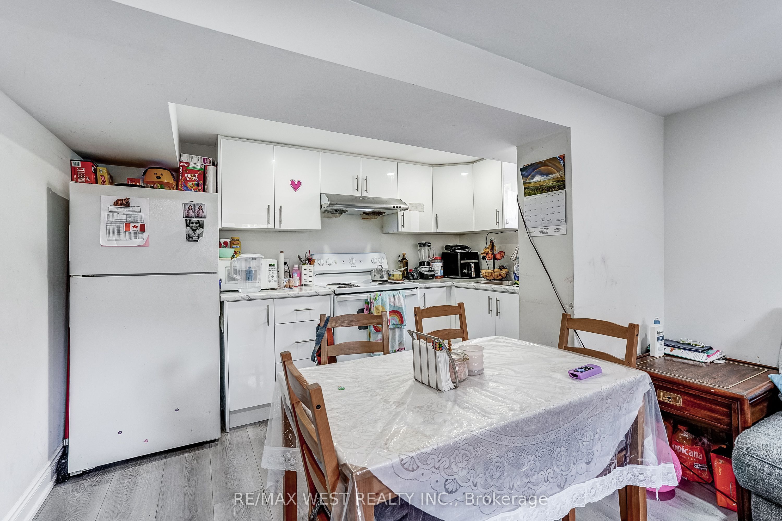 19 Archway Crescent Property Photo 28