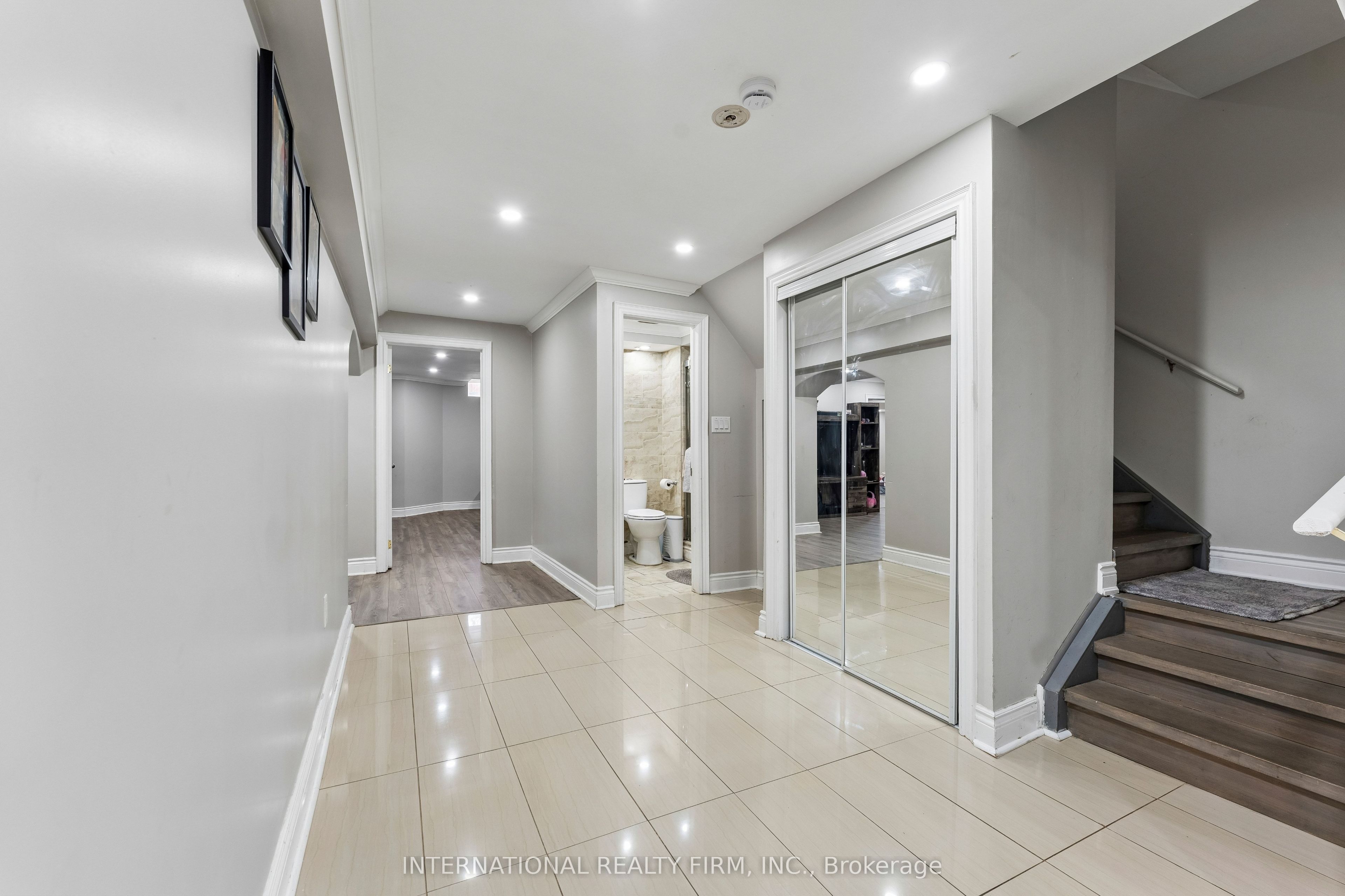 8 Redwillow Road Property Photo 31
