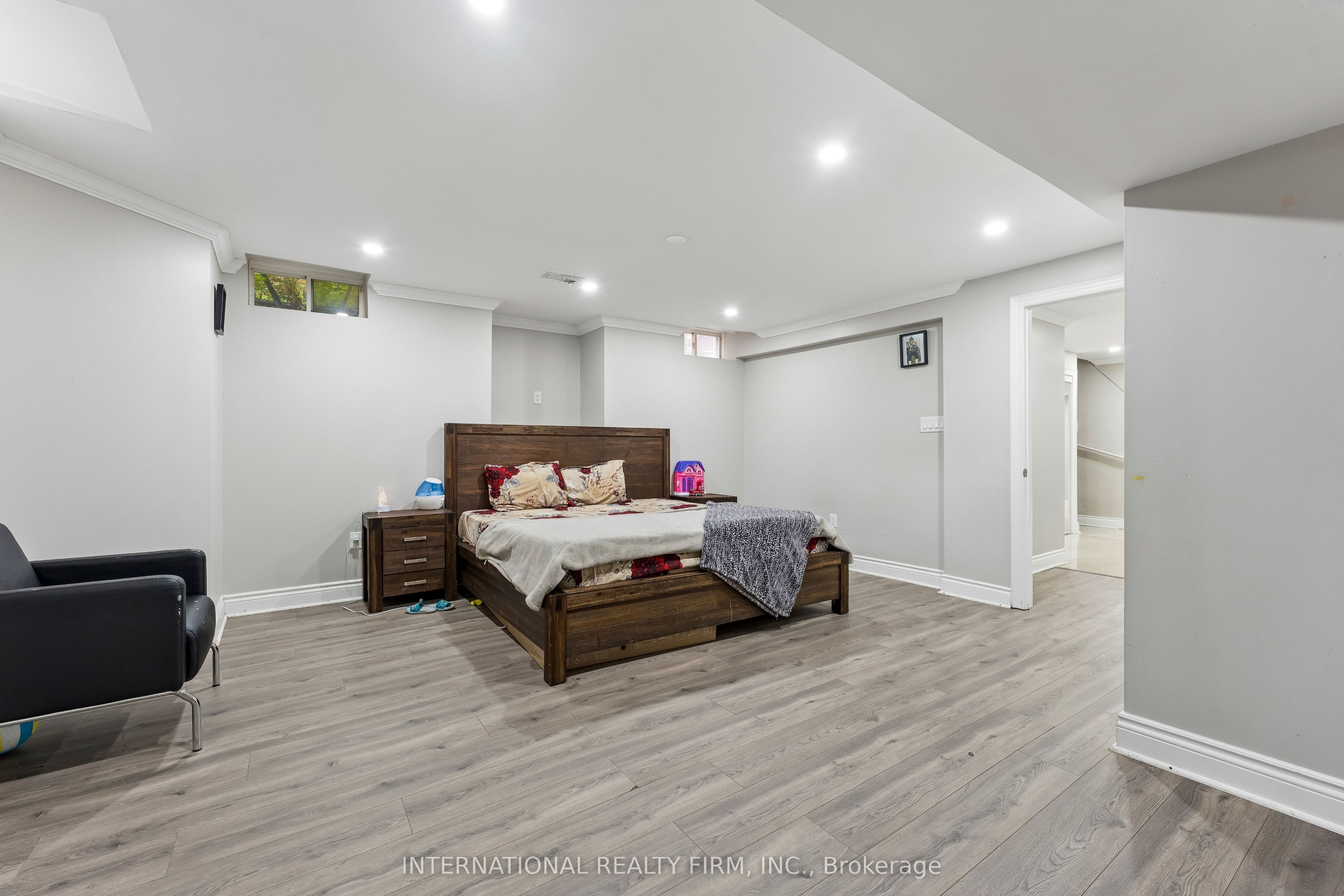 8 Redwillow Road Property Photo 32