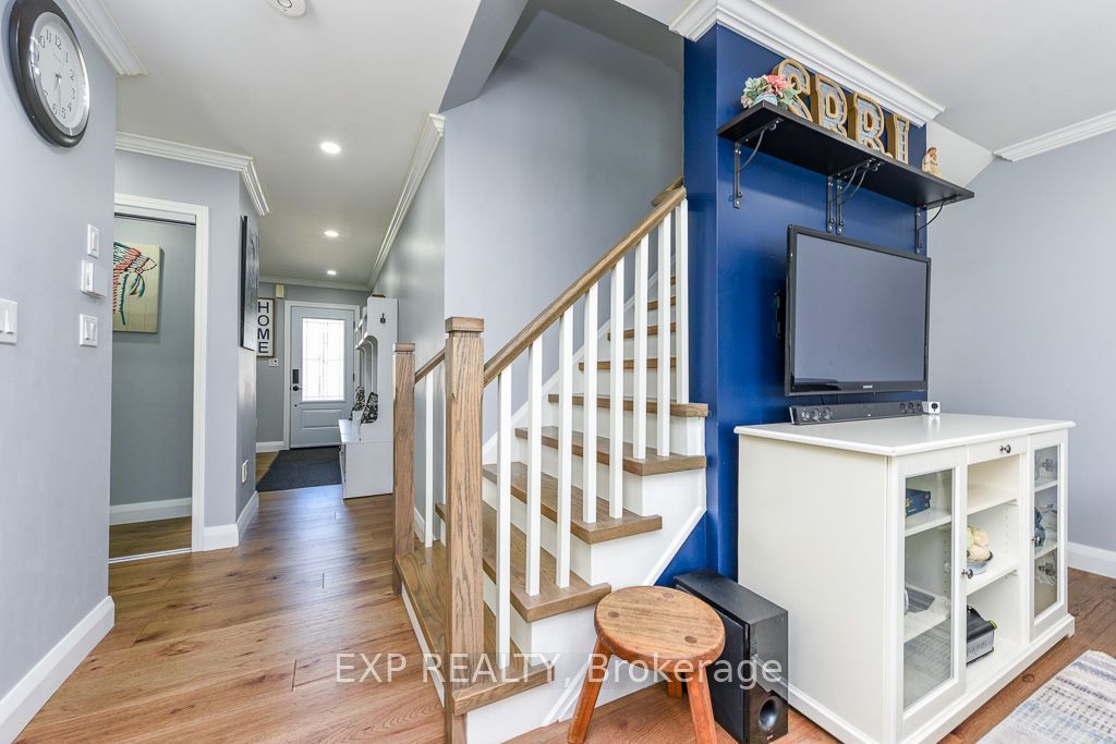 65 Jessop Drive Property Photo 7