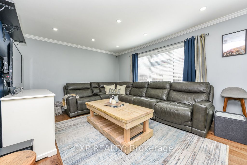 65 Jessop Drive Property Photo 10