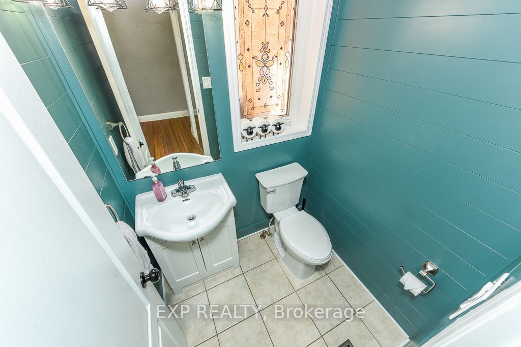 65 Jessop Drive Property Photo 11