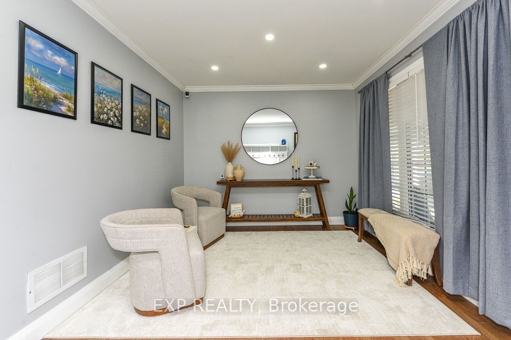 65 Jessop Drive Property Photo 18